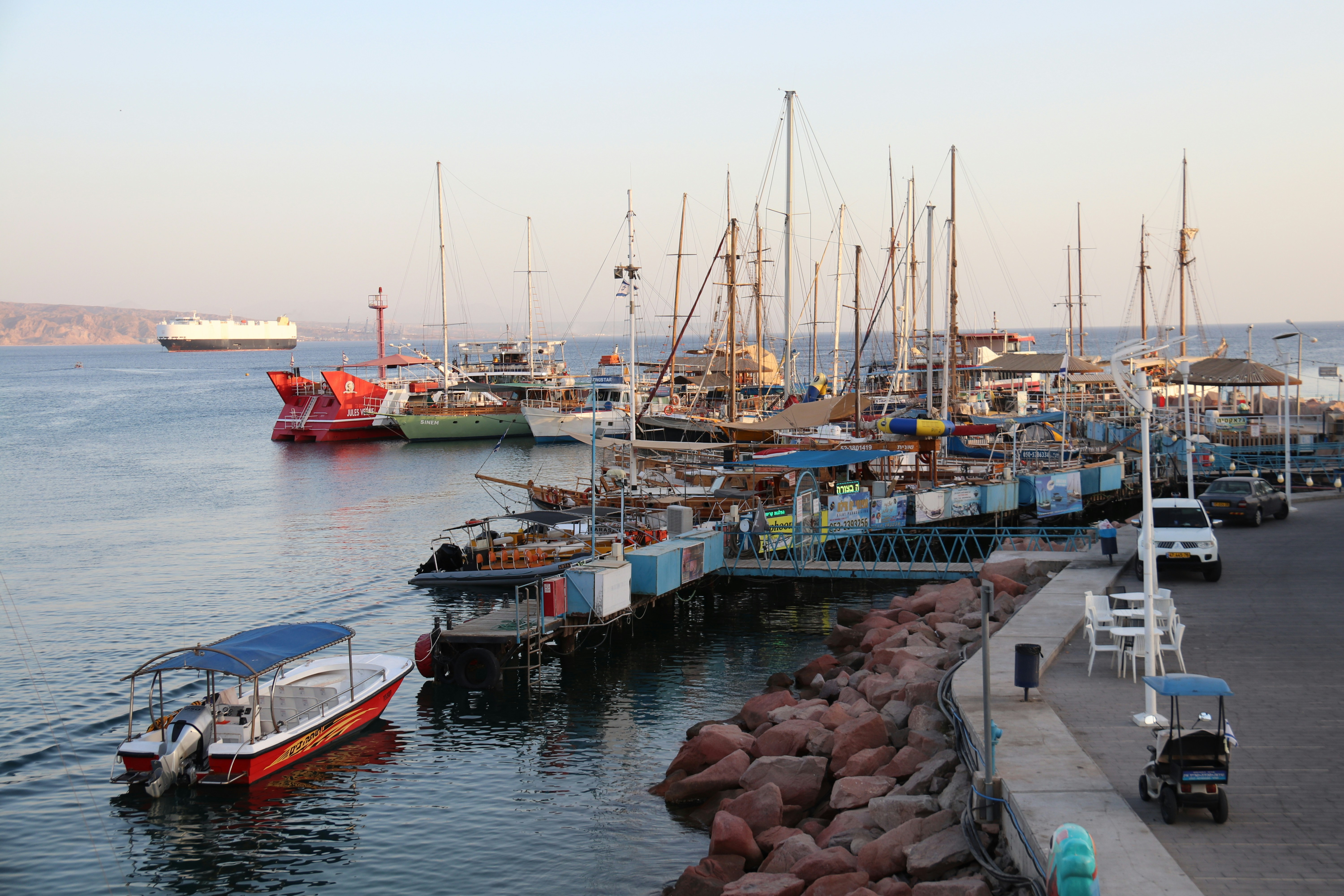 Photo by shalevcohen