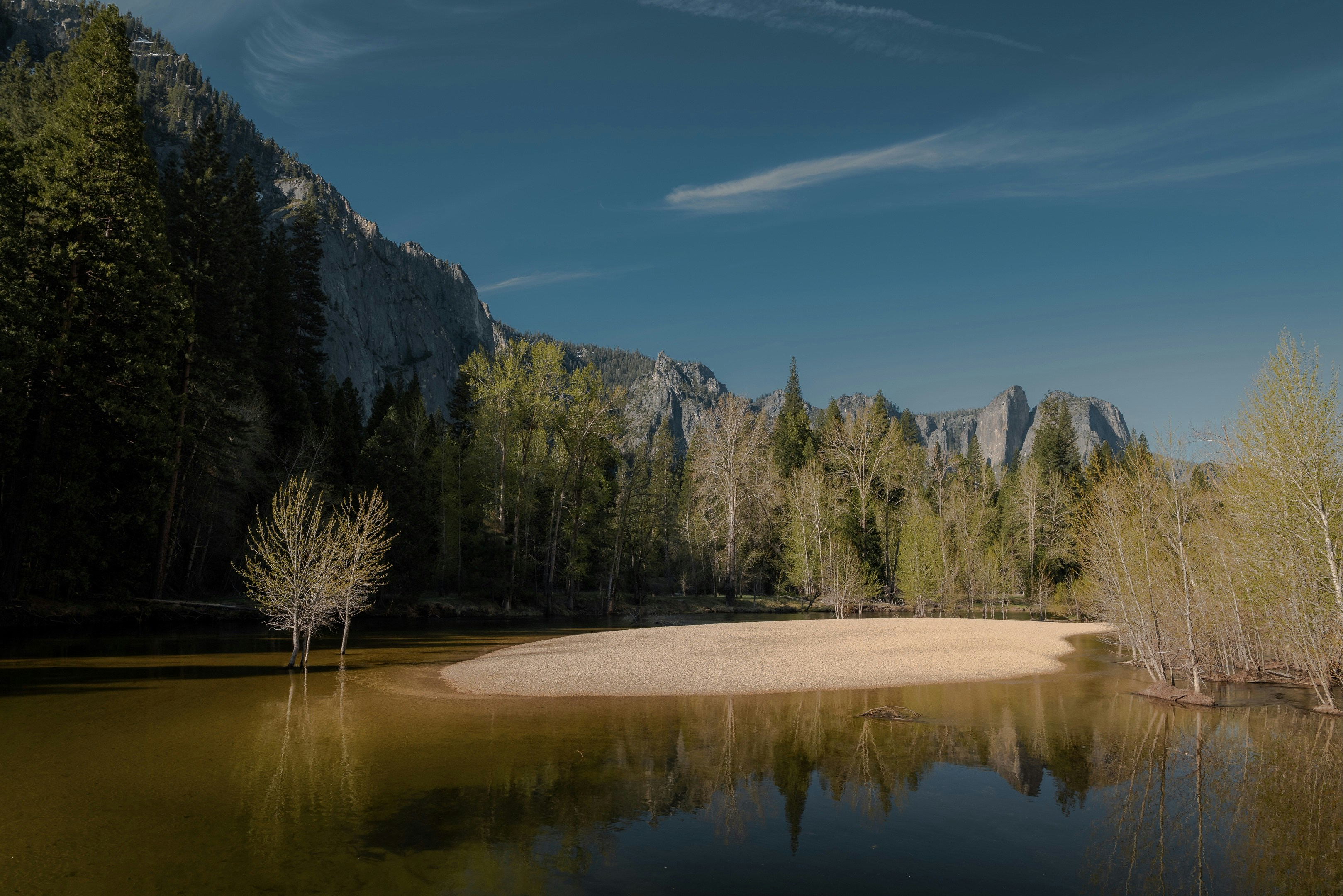 Photo by lazrodriguez__