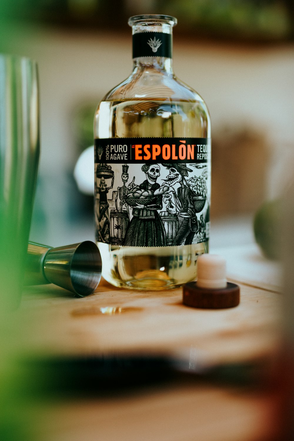 Espolòn Tequila labeled bottle photo – Free Image on Unsplash