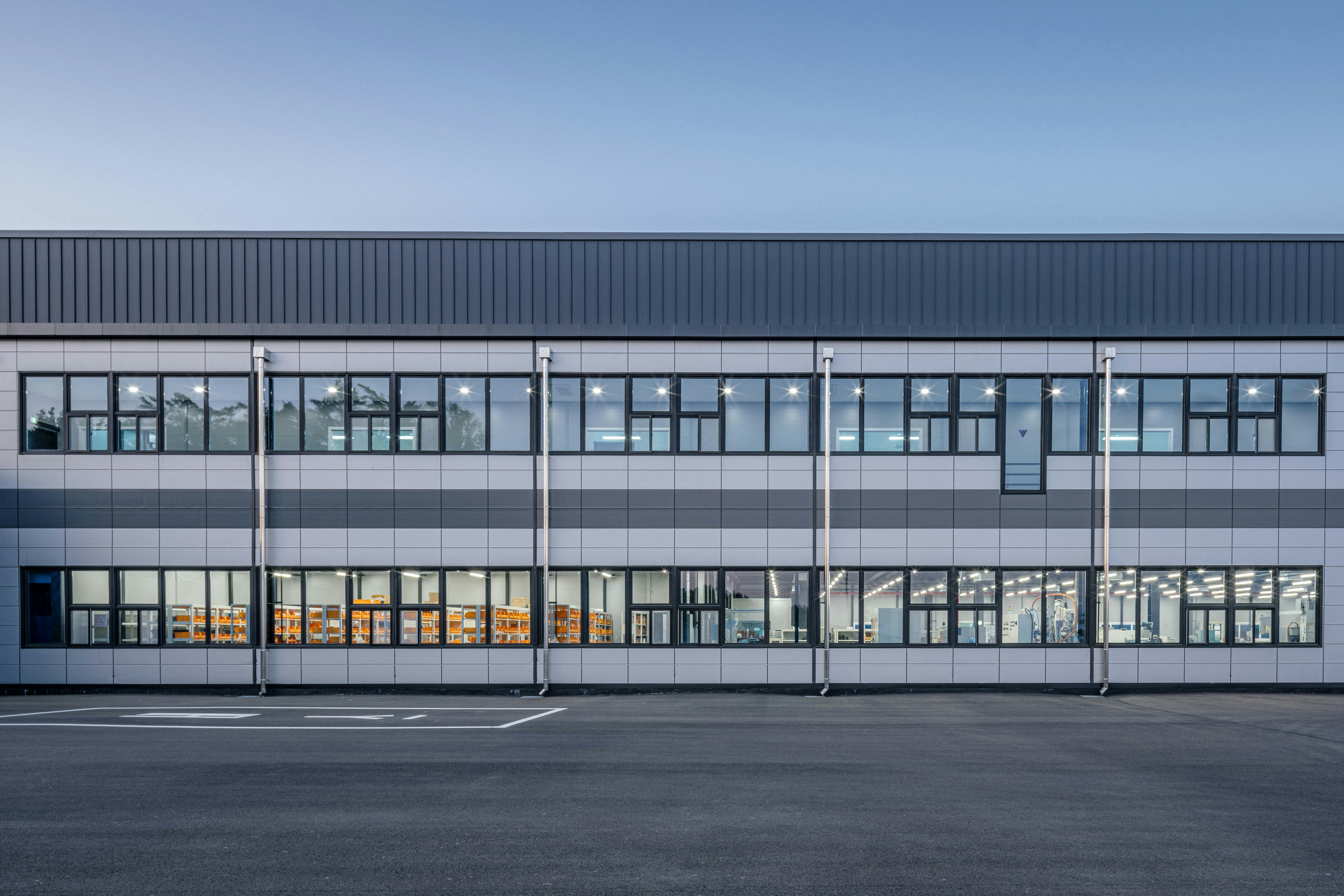 white and gray building during daytime, 