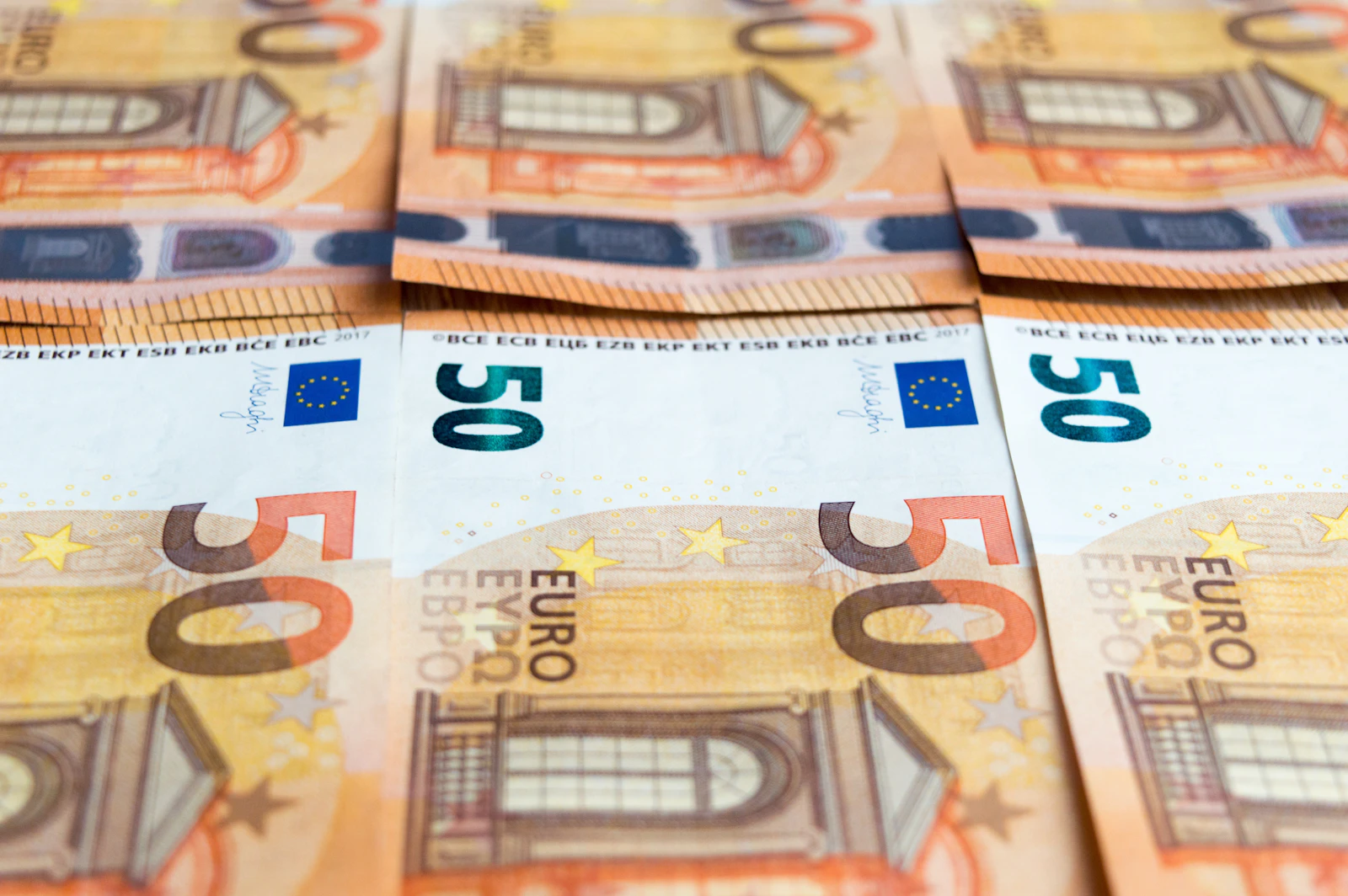 Artikelafbeelding voor: Stablecoins als betaalmiddel: waarom Visa, Stripe en PayPal instappen