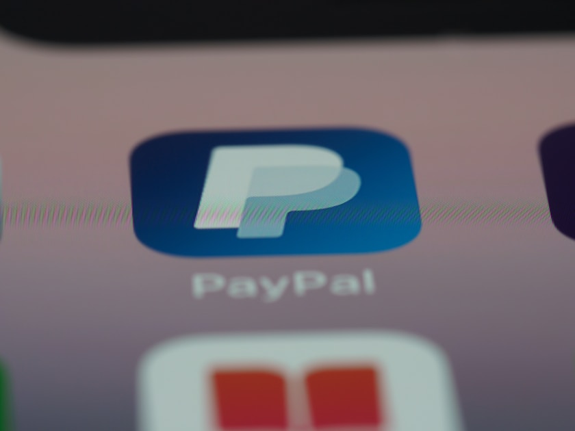 PayPal Q1 2026 Earnings Beat but Q2 Guidance Crushes Stock: -9% EPS Warning Explained