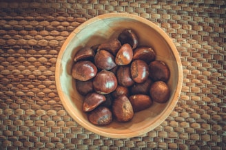 An elegant salad bowl made from chestnut wood.