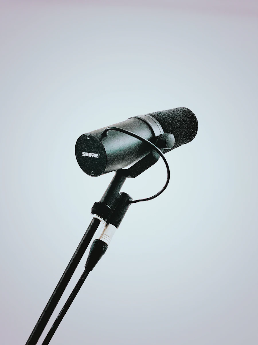 Black and gray USB podcast microphone