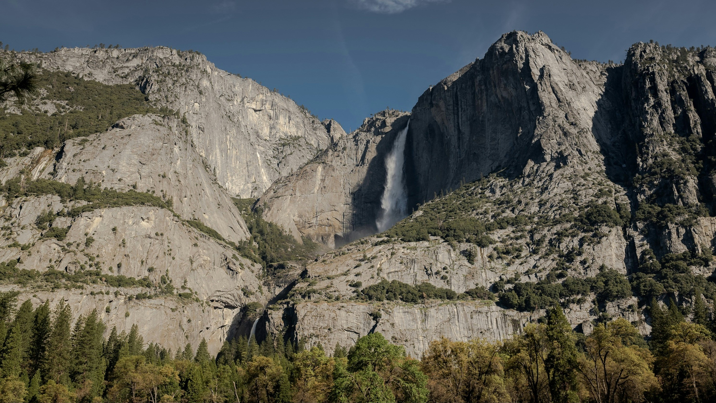 Photo by lazrodriguez__