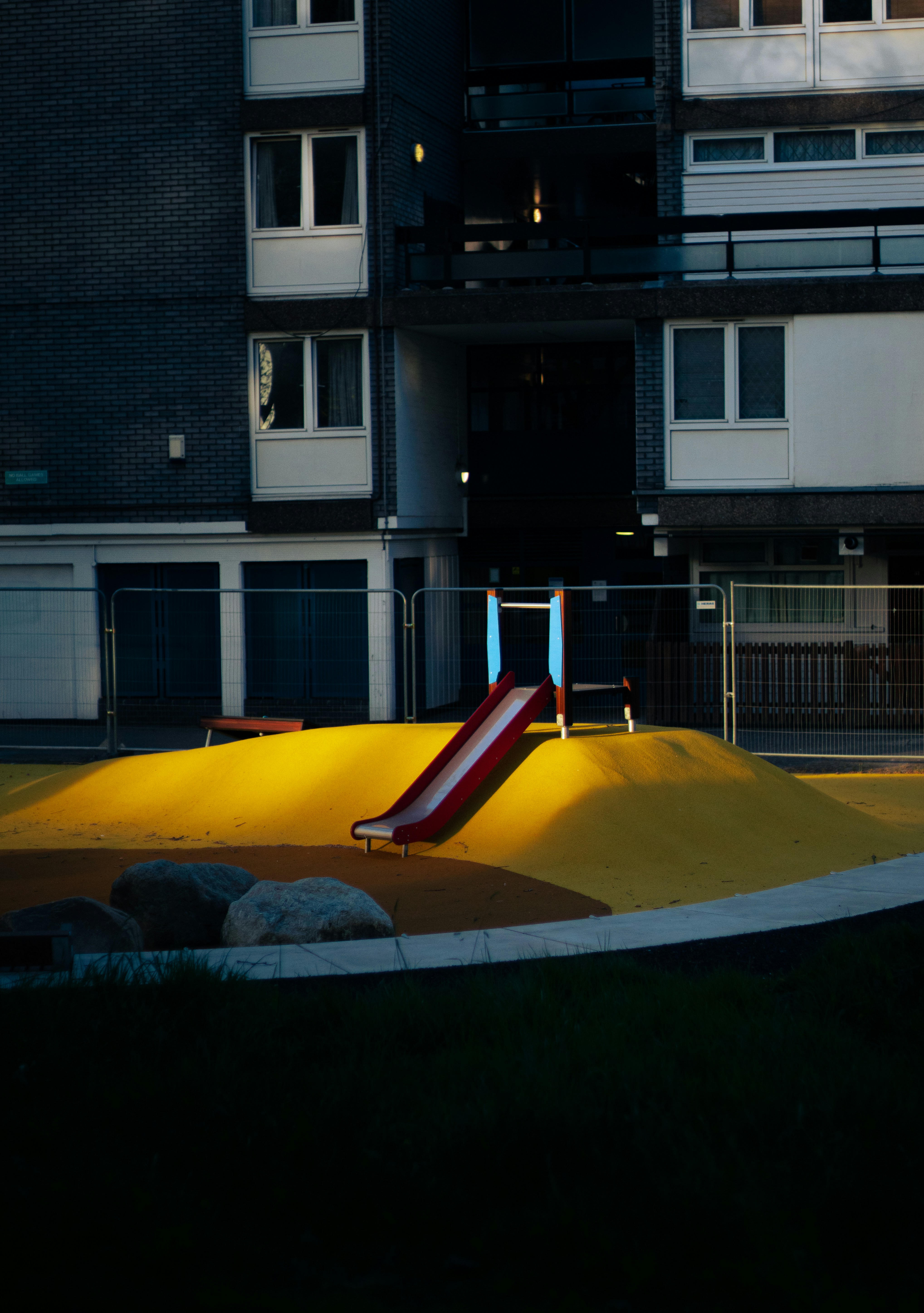 yellow and white inflatable pool