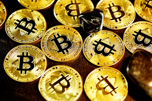 gold and silver round coins