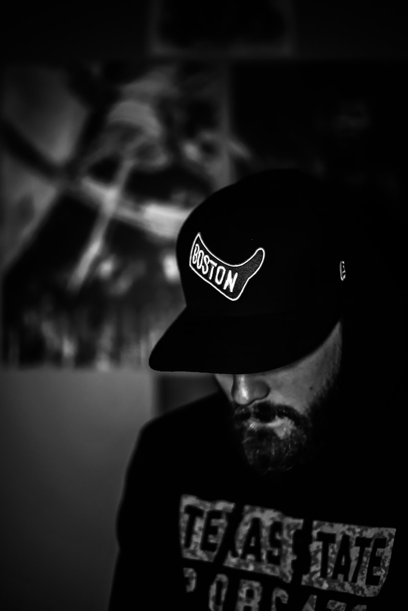 ARCH structured field cap