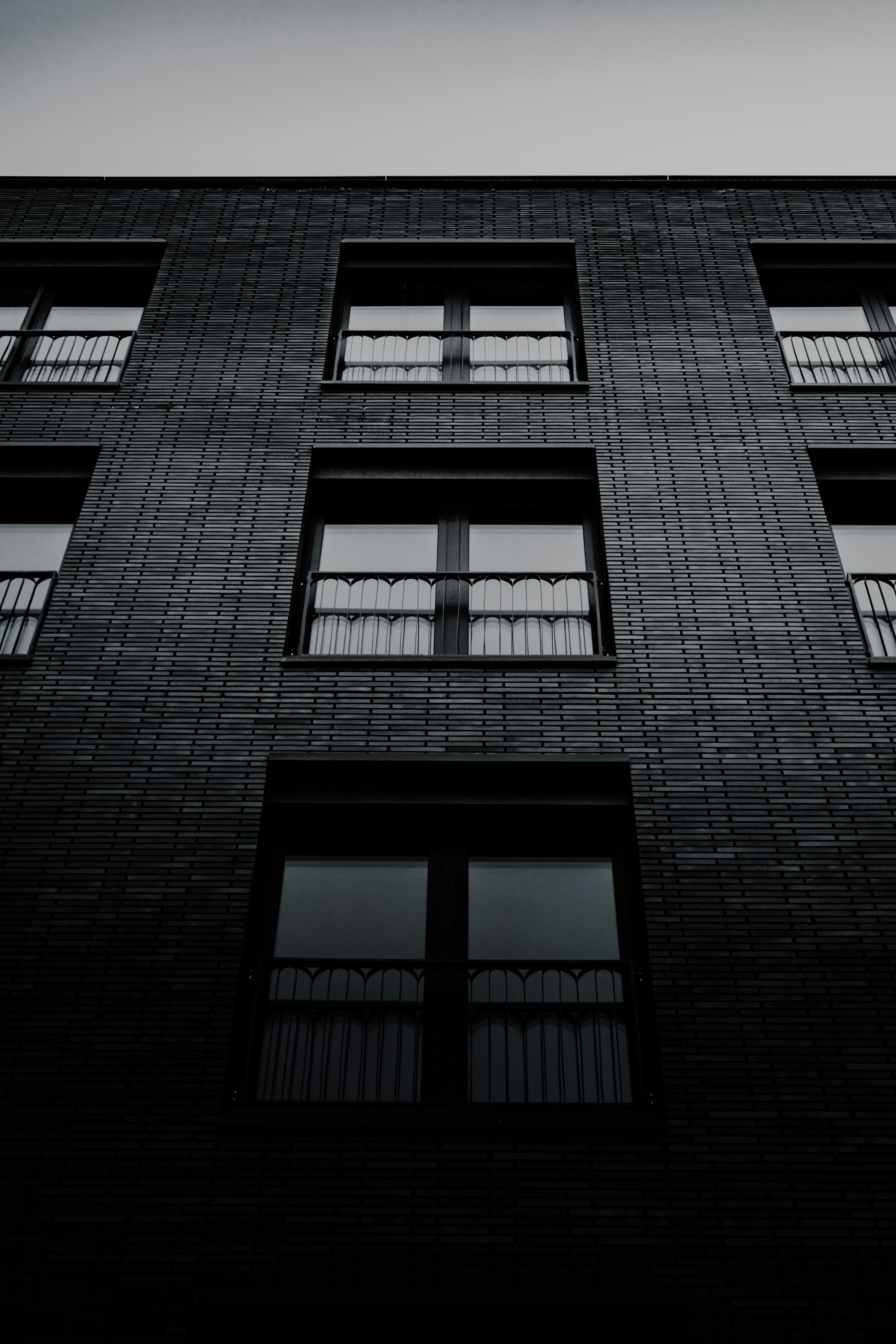 Black House Pictures | Download Free Images on Unsplash