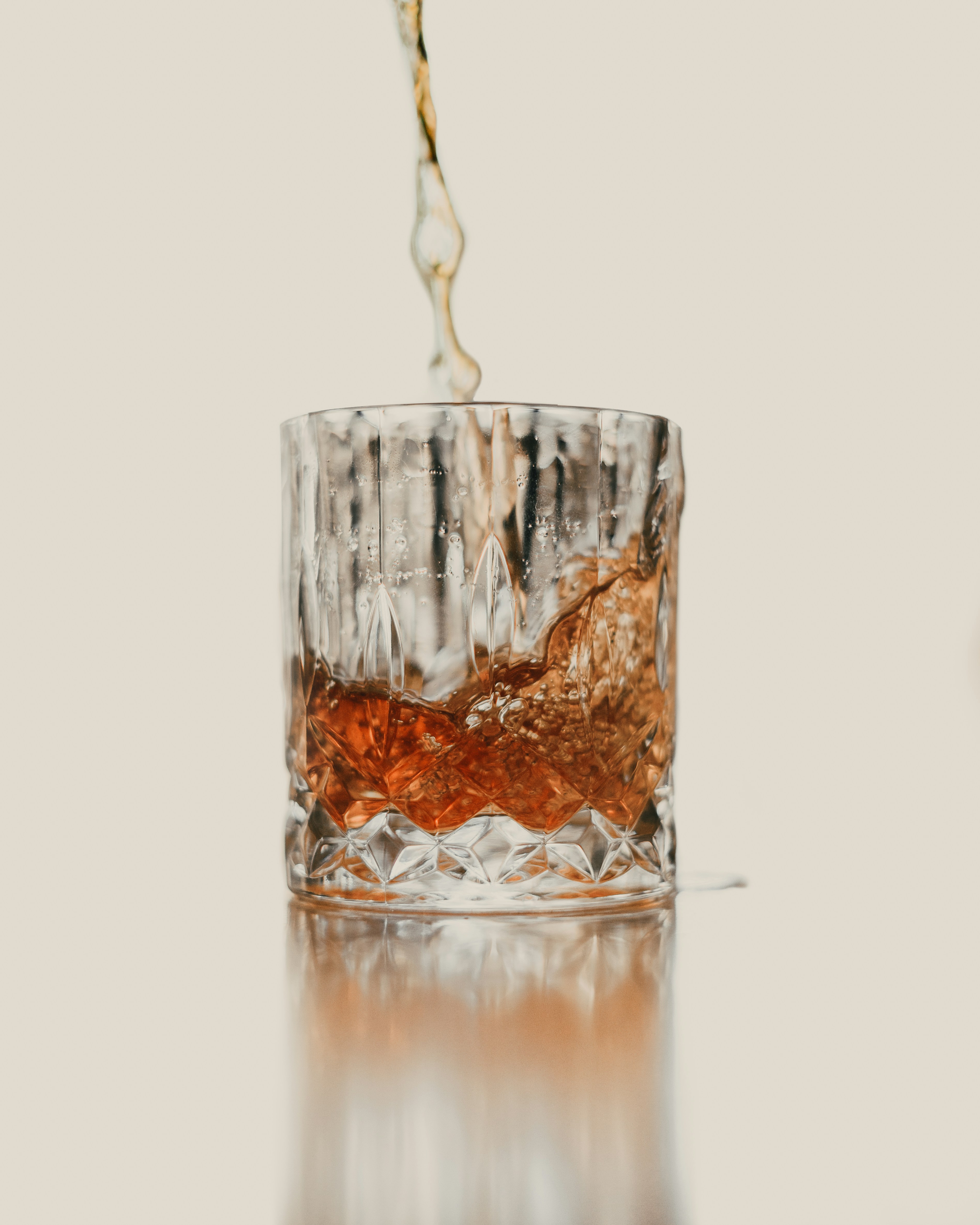 Whiskey Glass Pictures Download Free Images on Unsplash