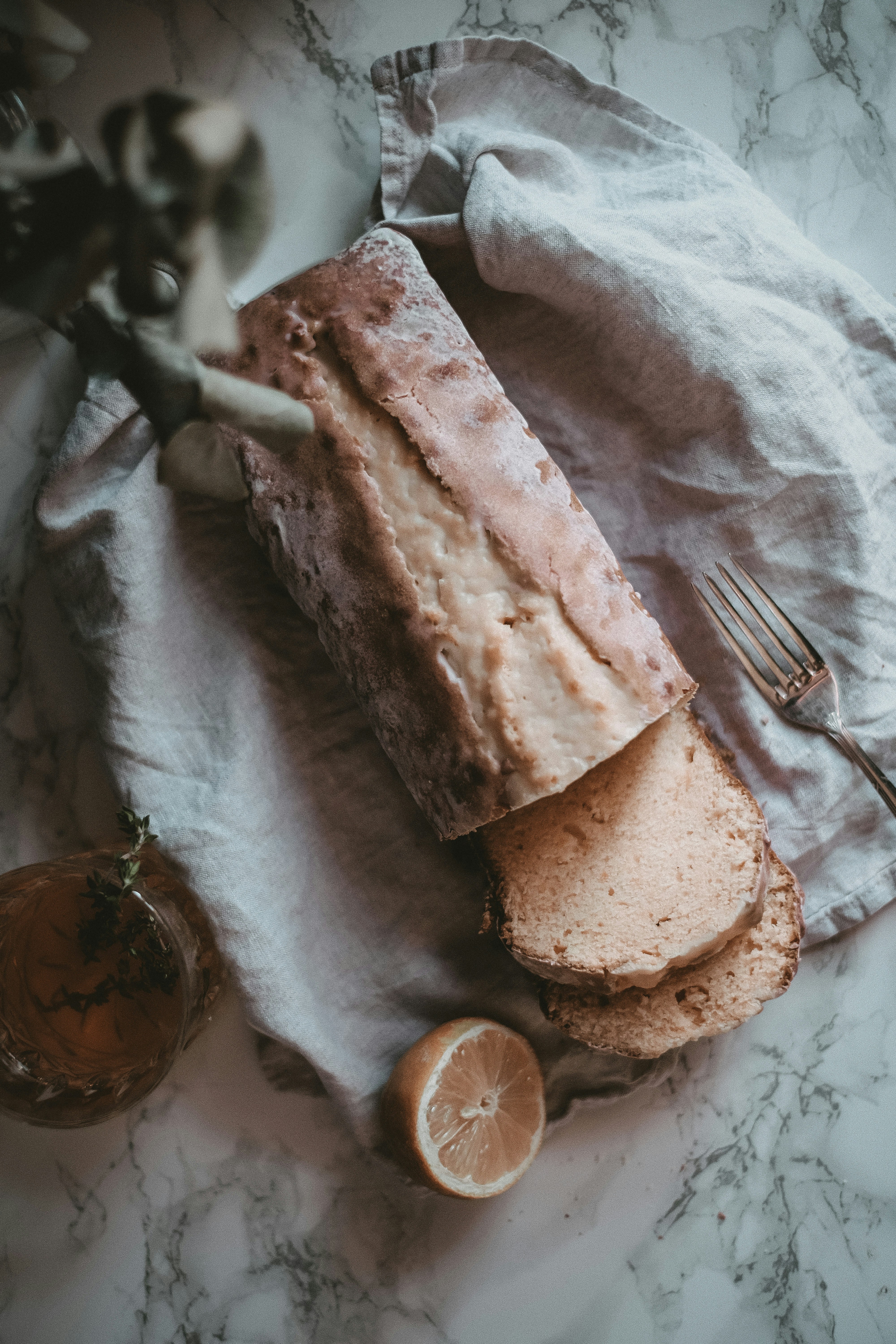 sliced bread on white textile