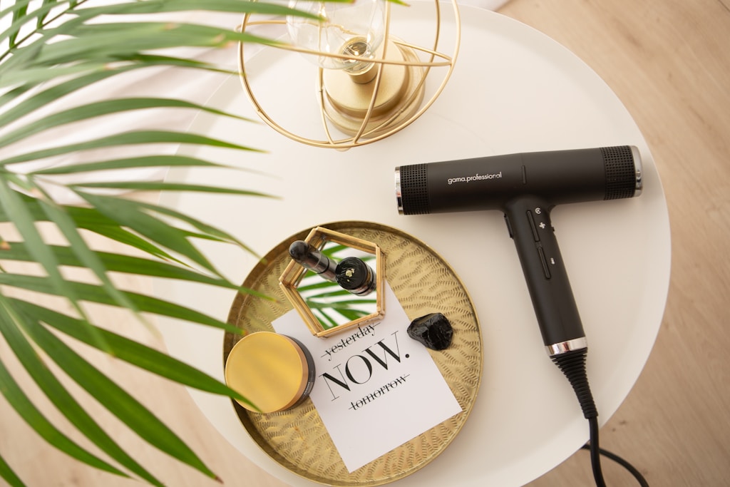 Salon Vent Brush