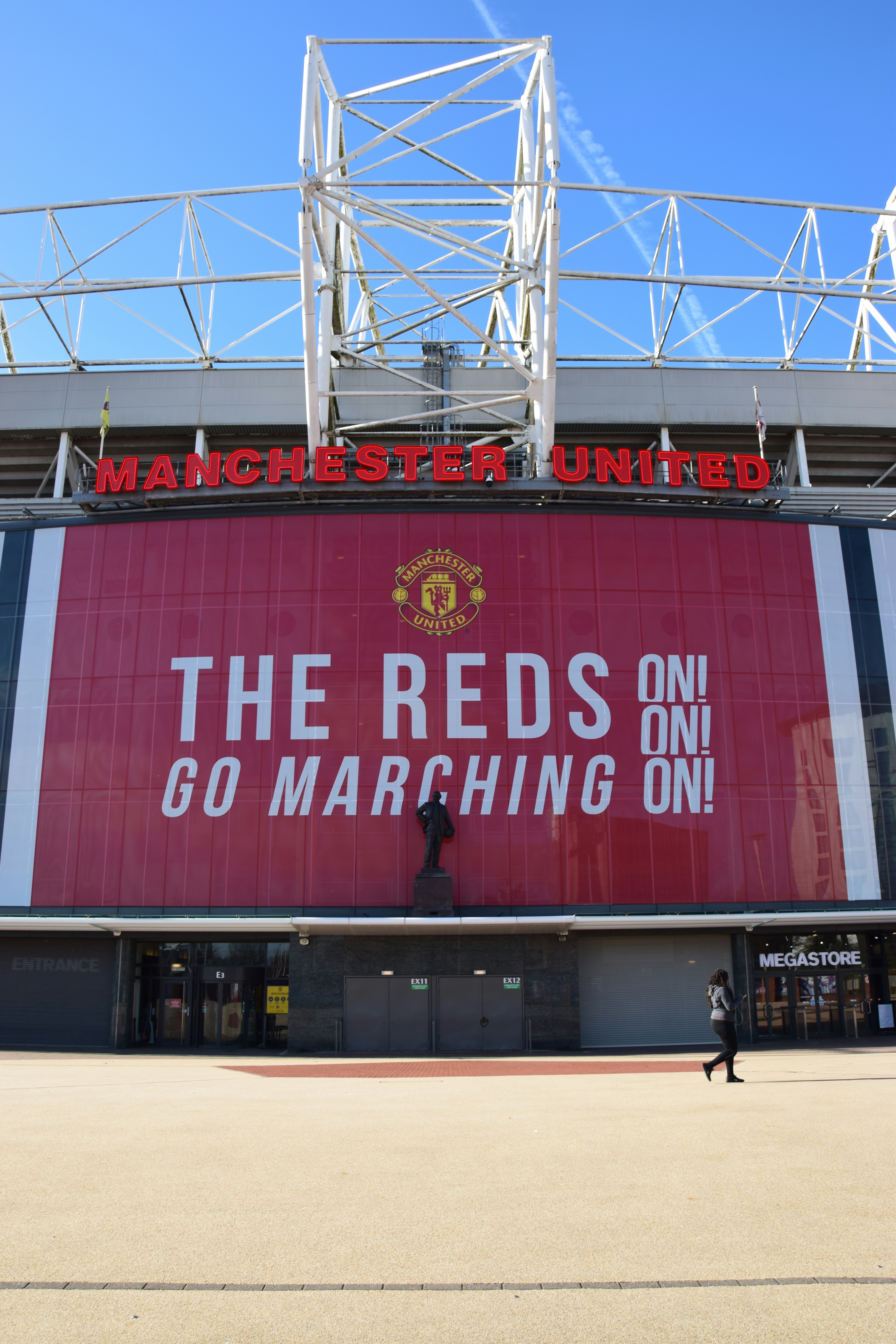 The History of Old Trafford: Manchester United’s Iconic Stadium