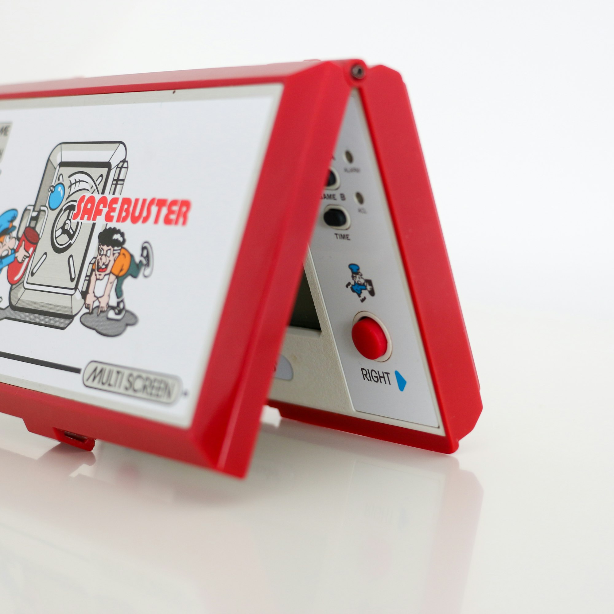 Nintendo’s Game & Watch Ignited a Design Transformation