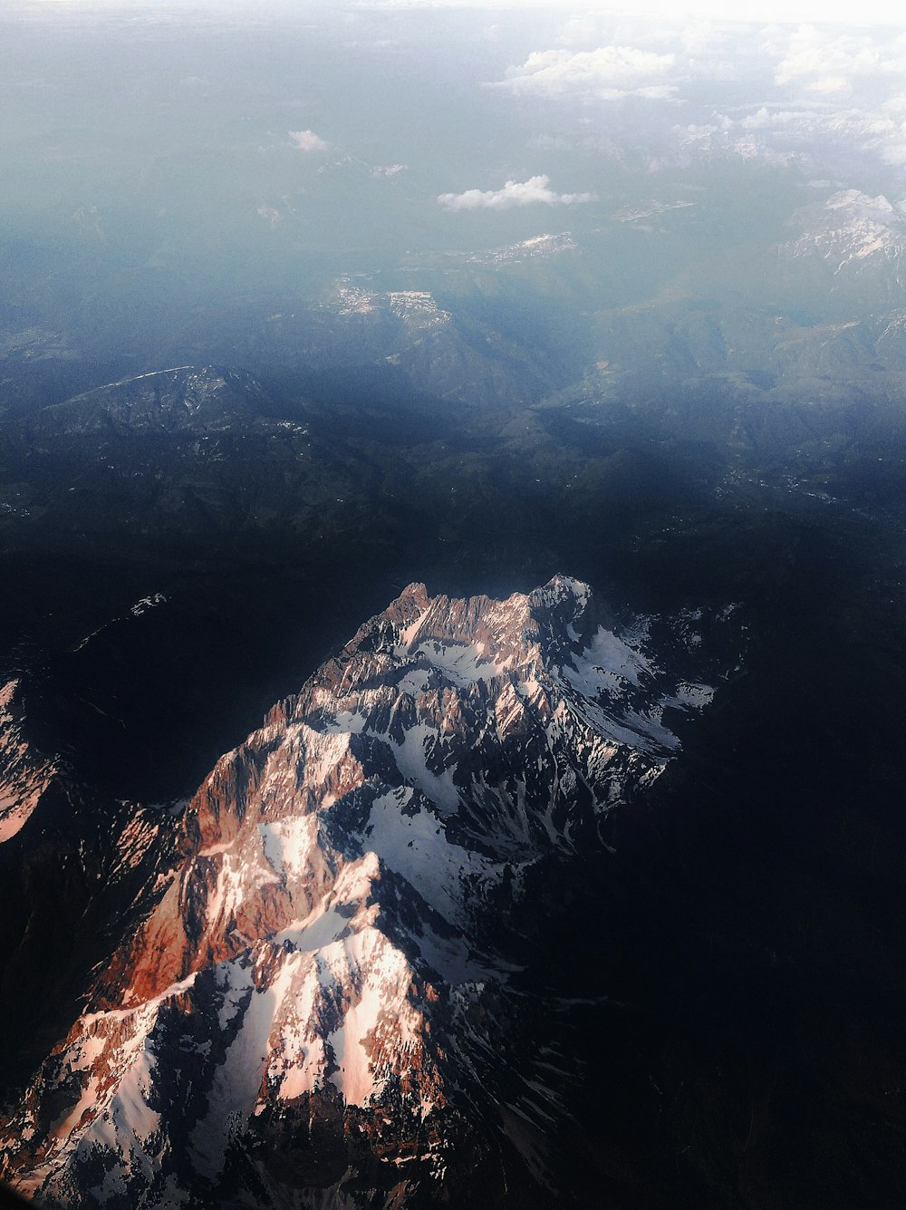 brown and white rocky mountain