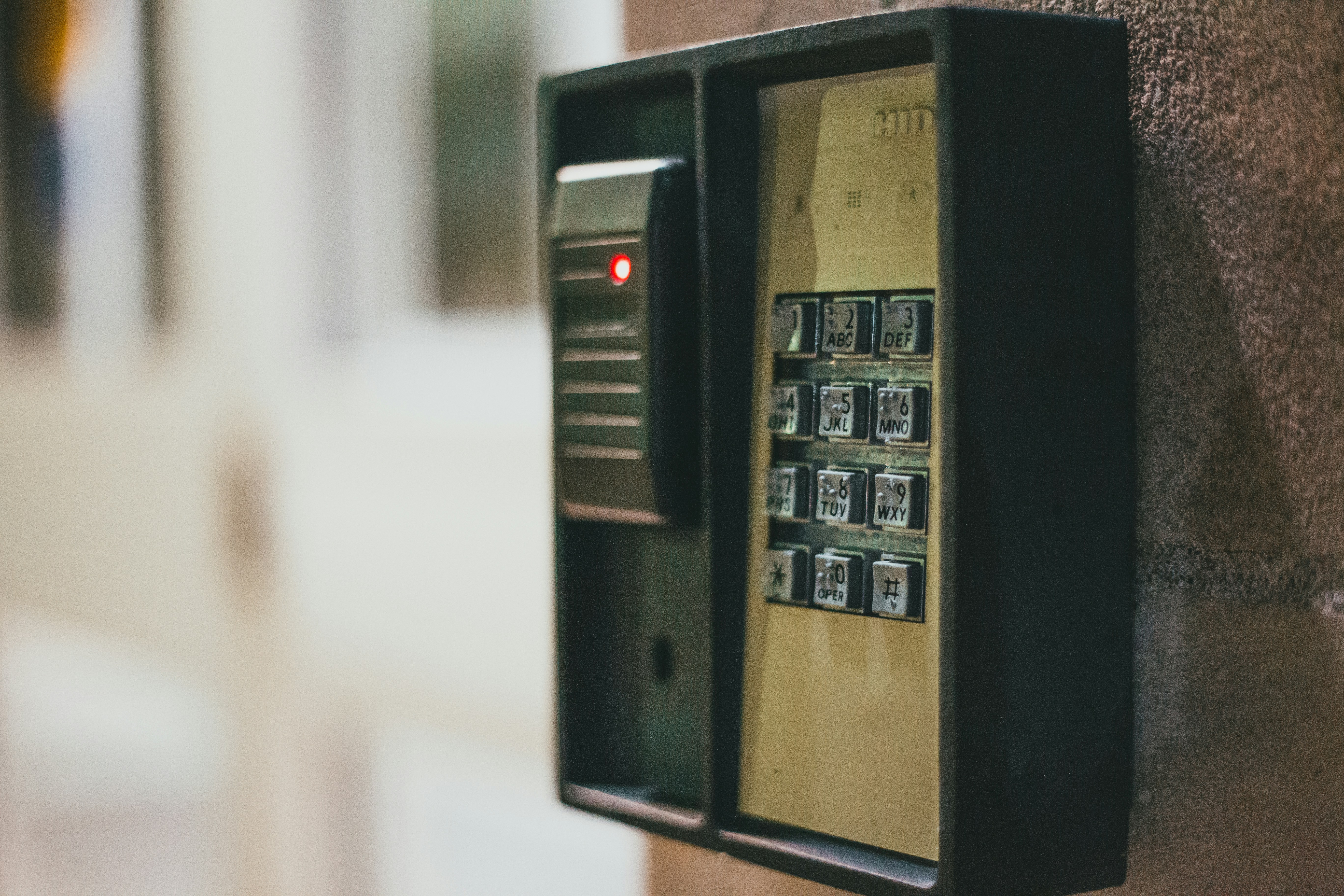 Photo by introspectivedsgn