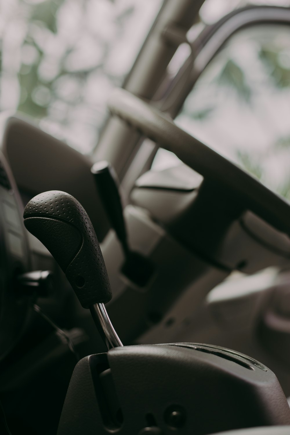 black and white car seat