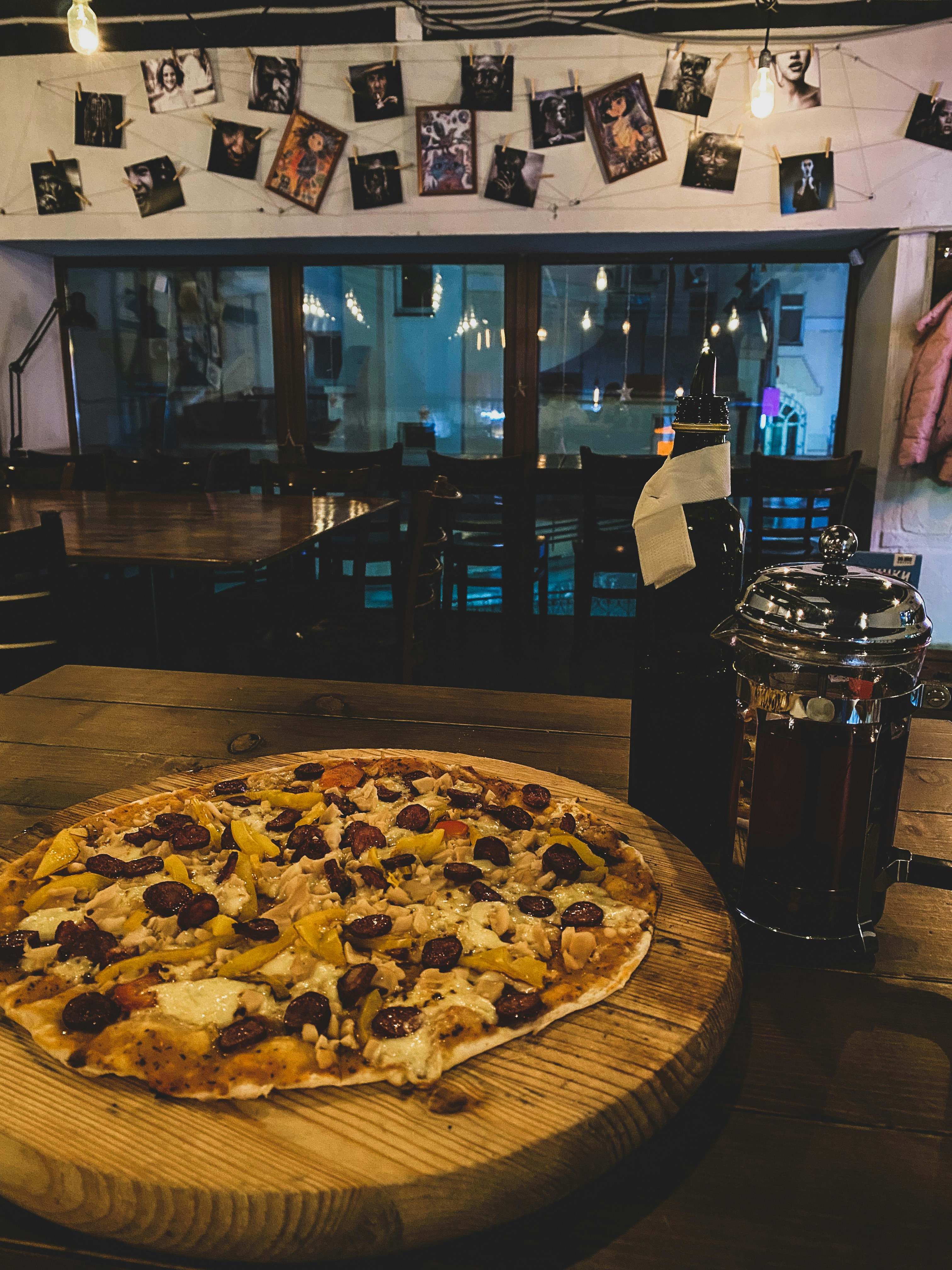 Pizzas y Empanadas Artesanales