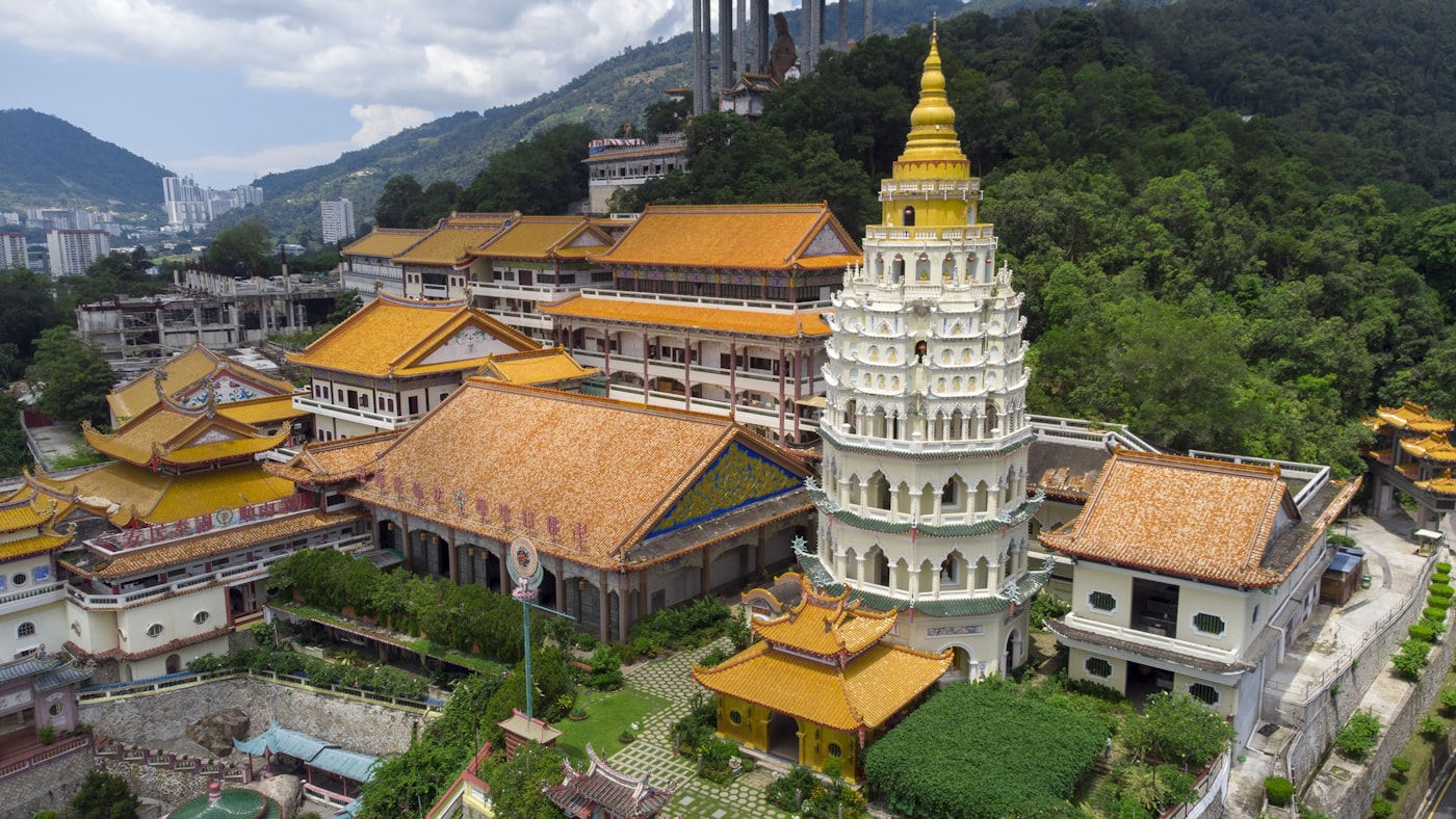 Kek Lok Si: An Afternoon in Penang's Great Hillside Temple