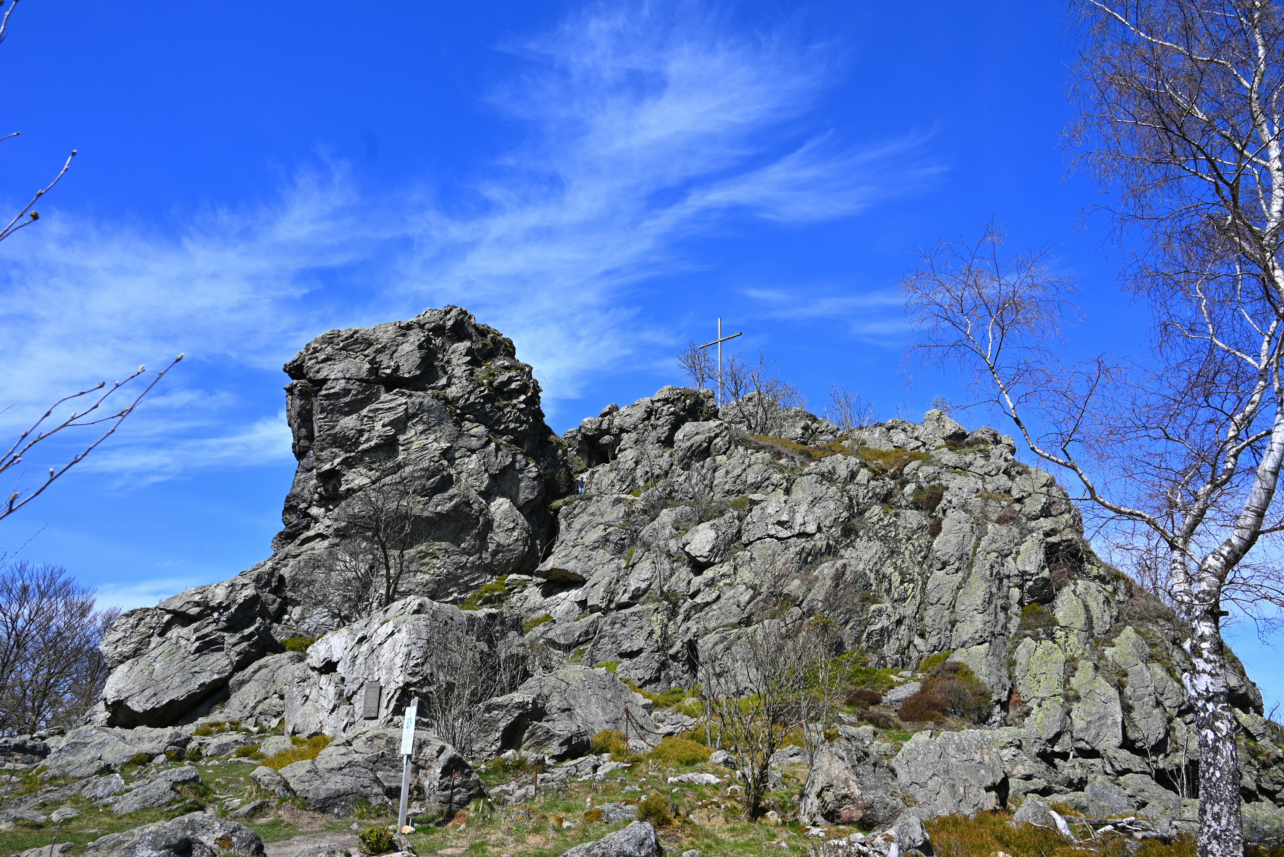 Photo by mortezakhalili