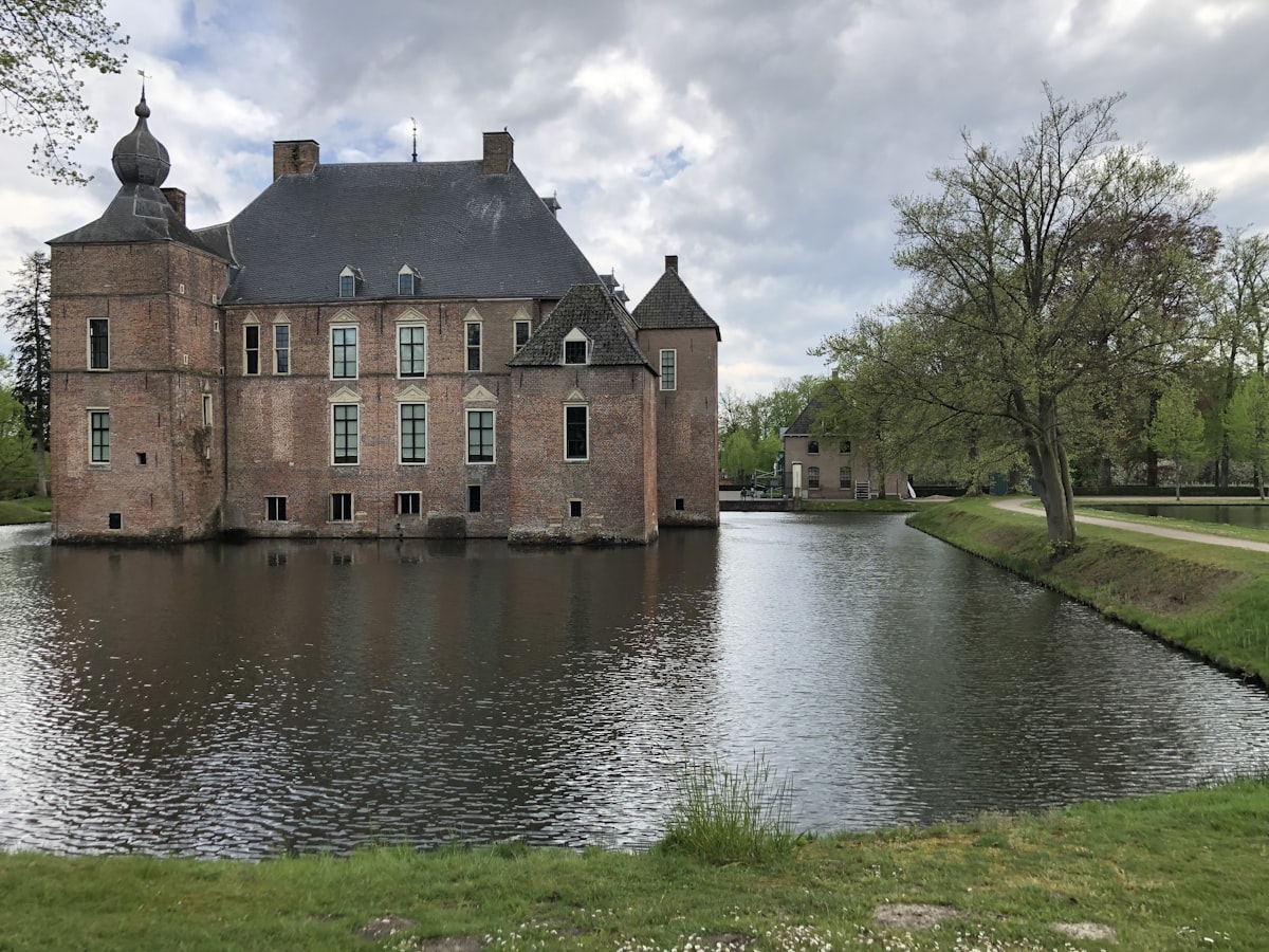 Groen weekend in Brabant: slapen op een 17e-eeuws kasteel tussen de bossen bij Veghel