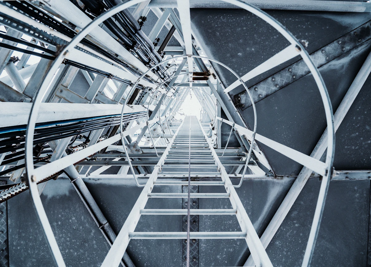 Stop Customers Missing Technician Arrivals in 2026