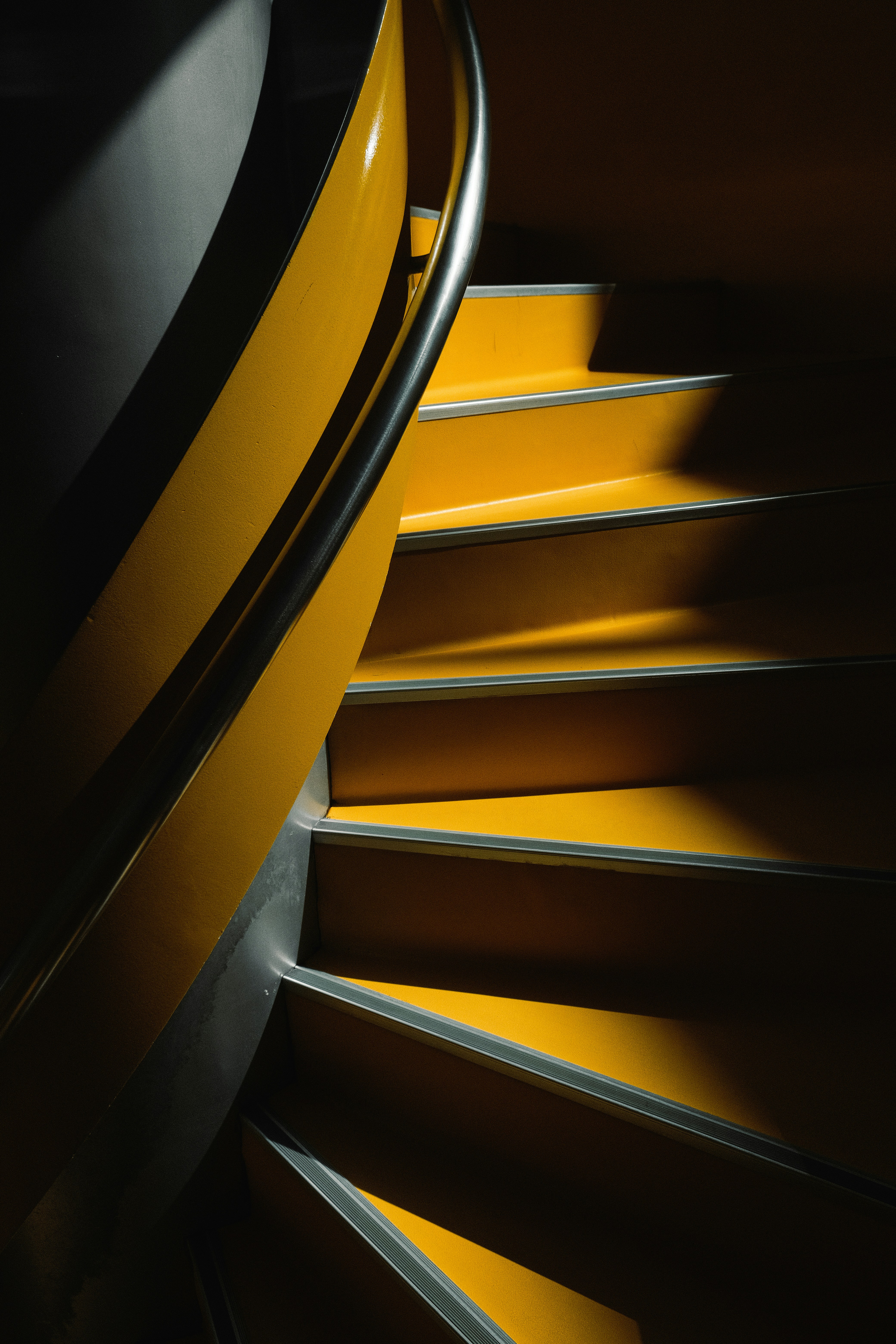 Yellow & Gray Minimalism