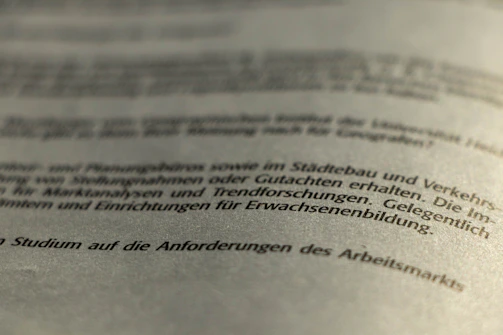 Screenshot of a recorded German course video showing clear, easy-to-follow slides.