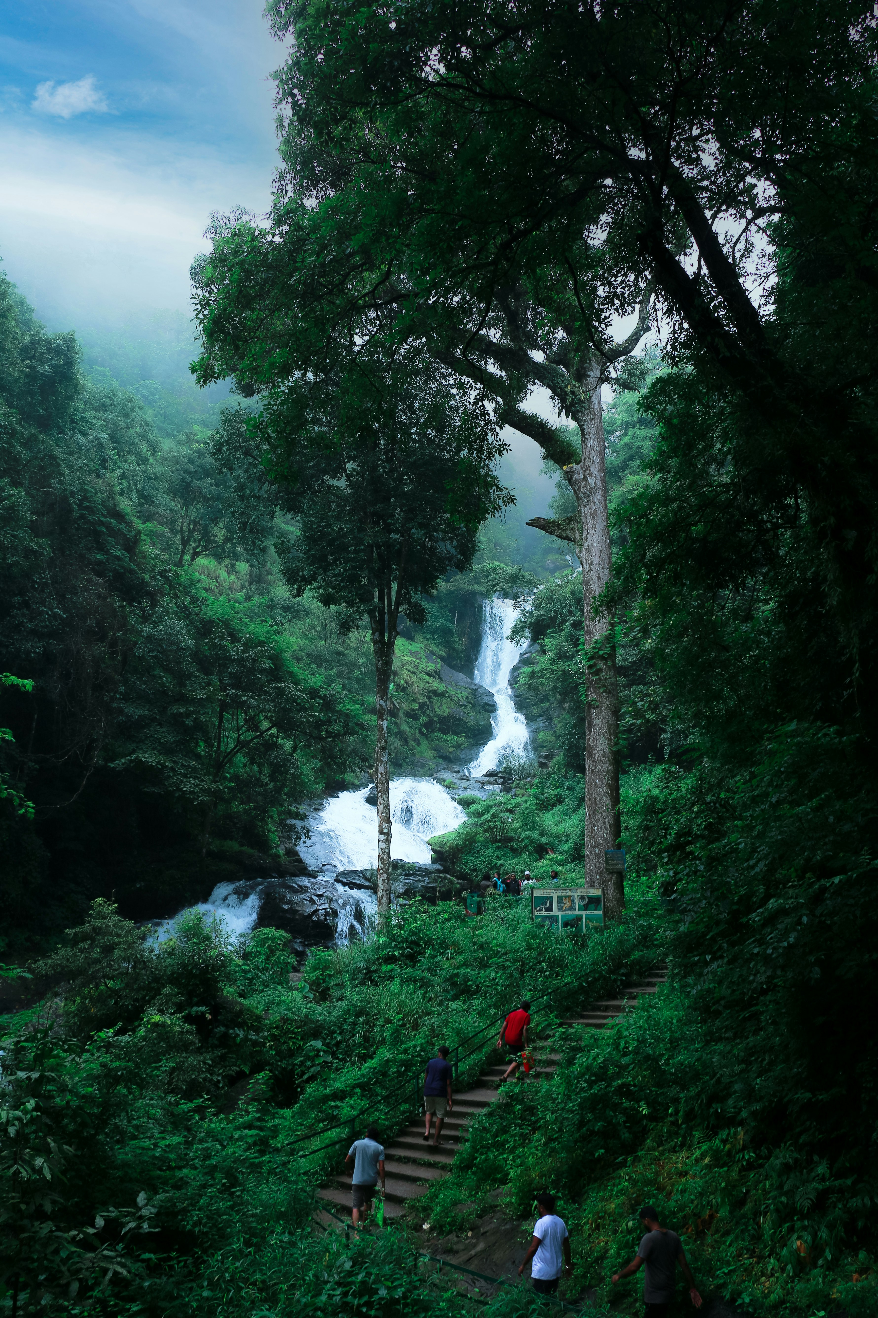 Photo de d'après par Godwin Bephin