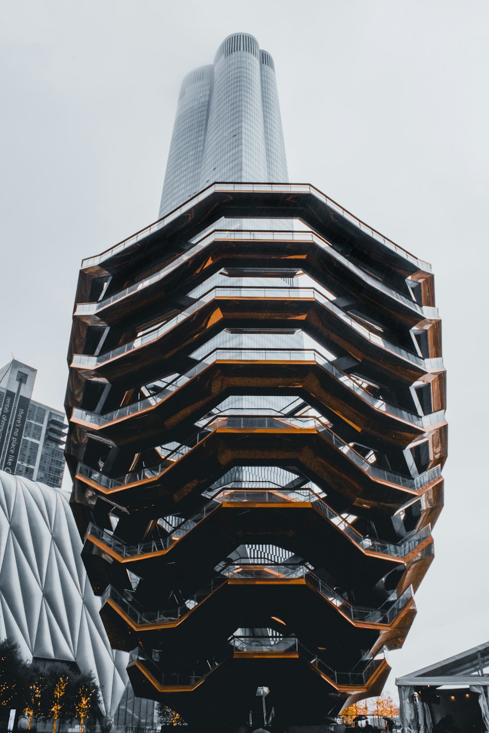 gray and brown concrete building