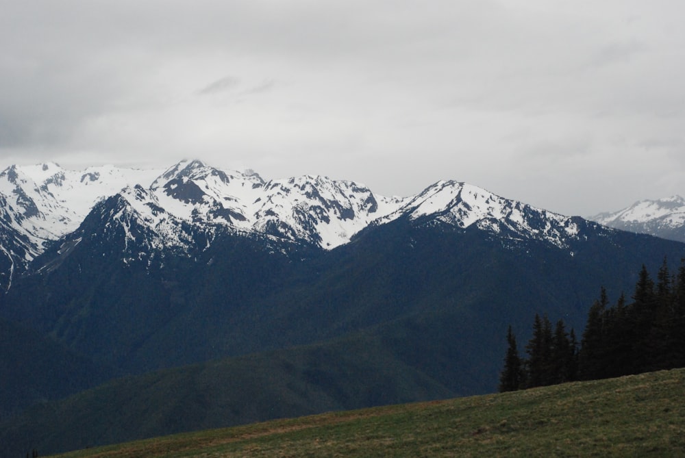 snow covered mountain during daytime