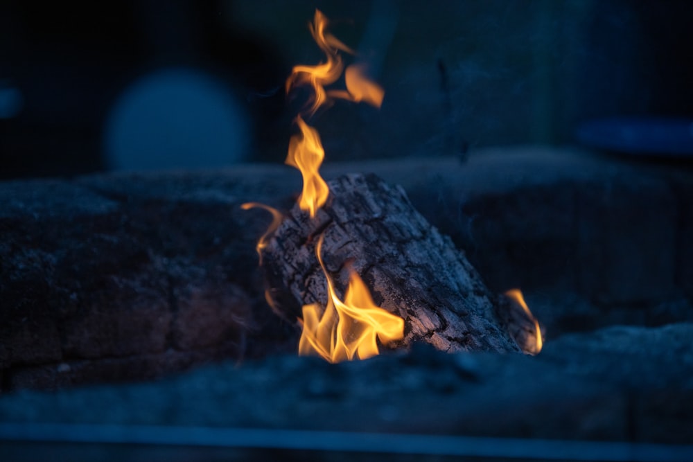 fire in black fire pit