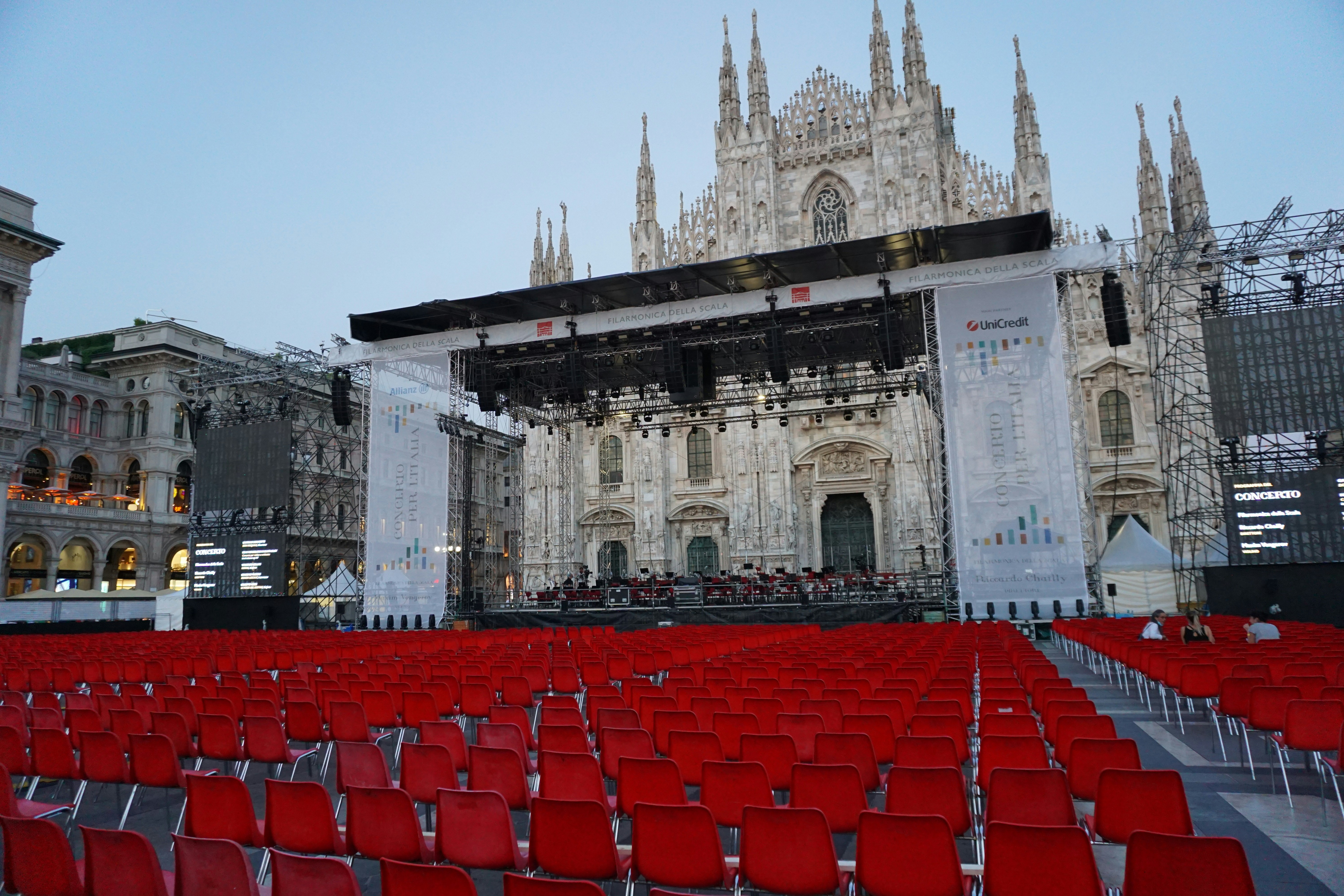 red and white stadium chairs, 