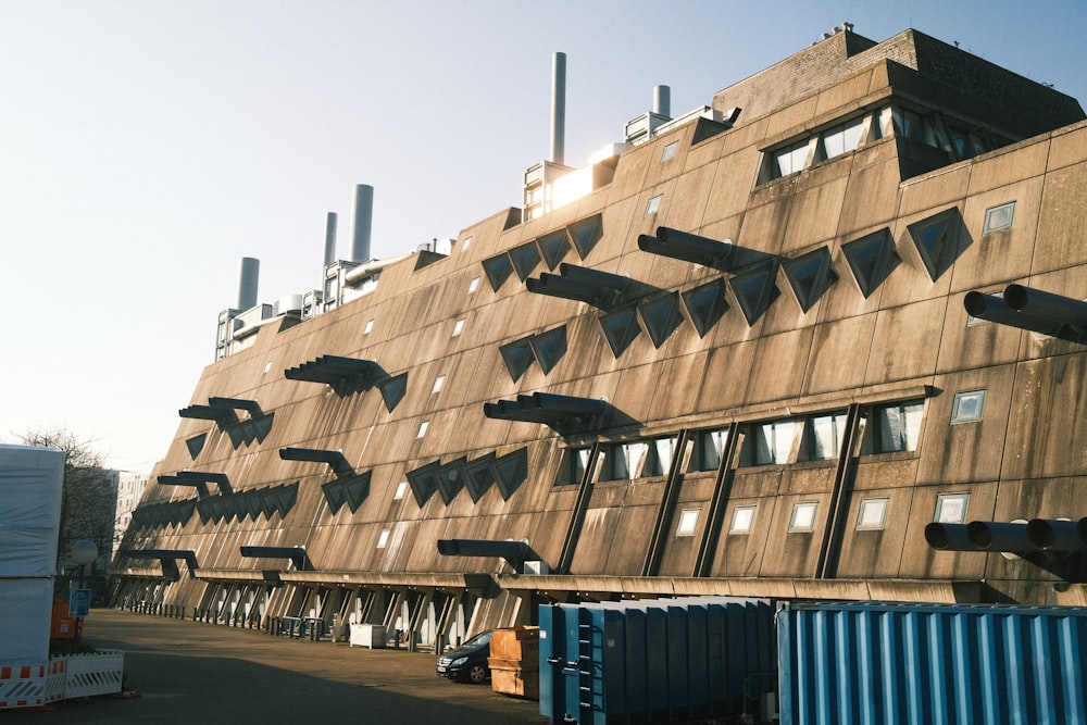 brown concrete building during daytime