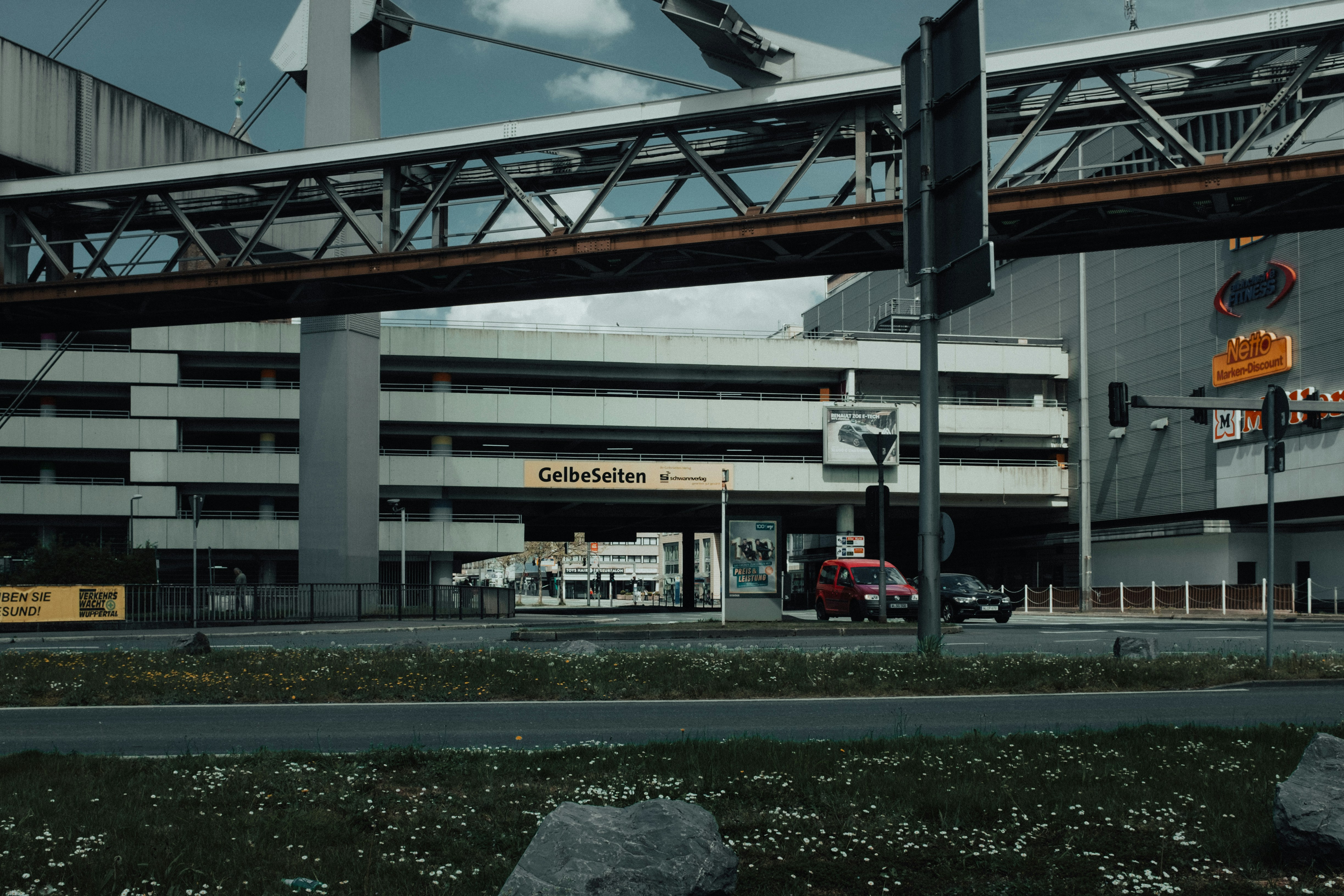 [BCS] Charge Garage Tower, Globus Markthalle Eschborn