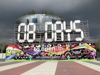 An ornate countdown clock highlighting the days till the event.