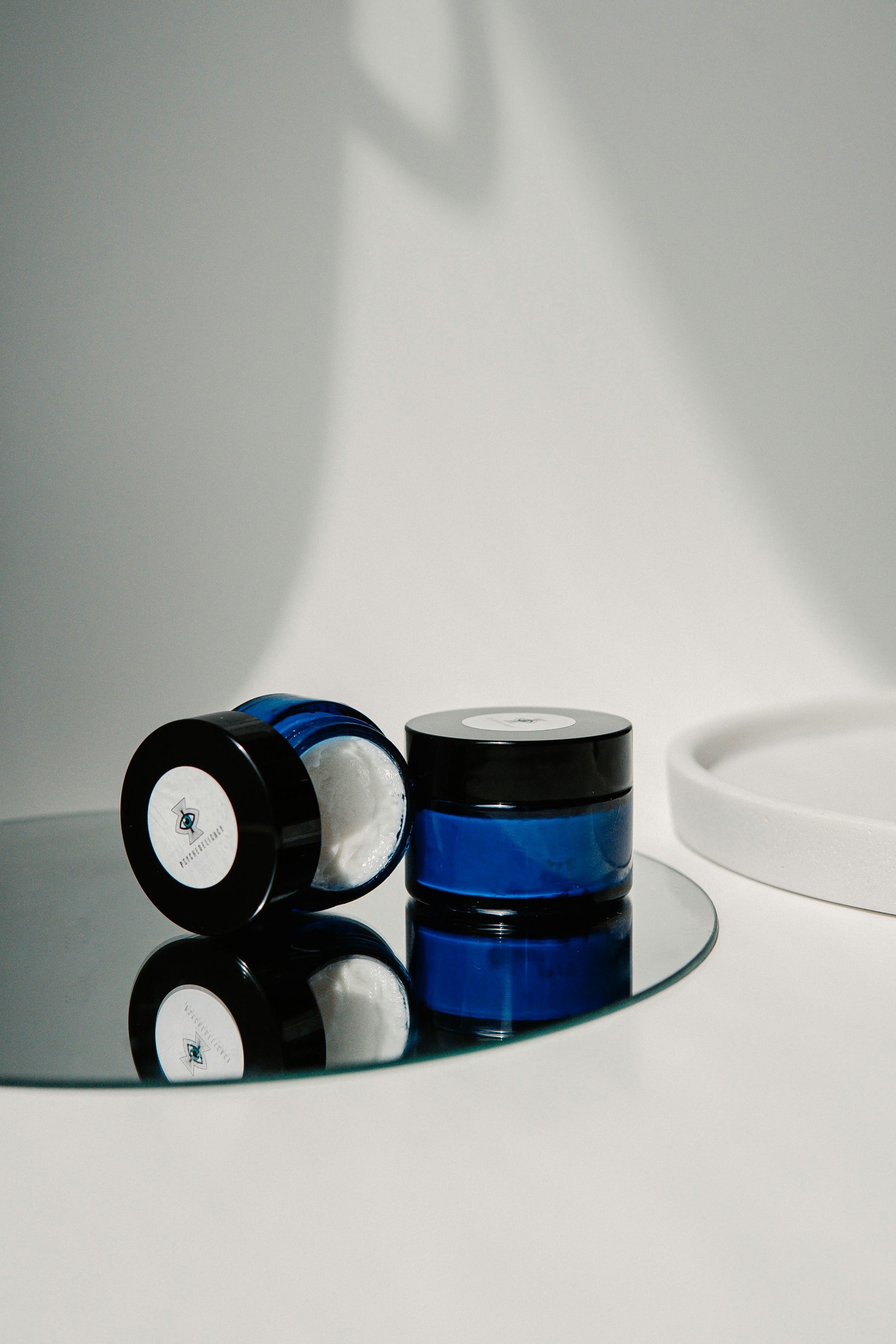 blue and black round container