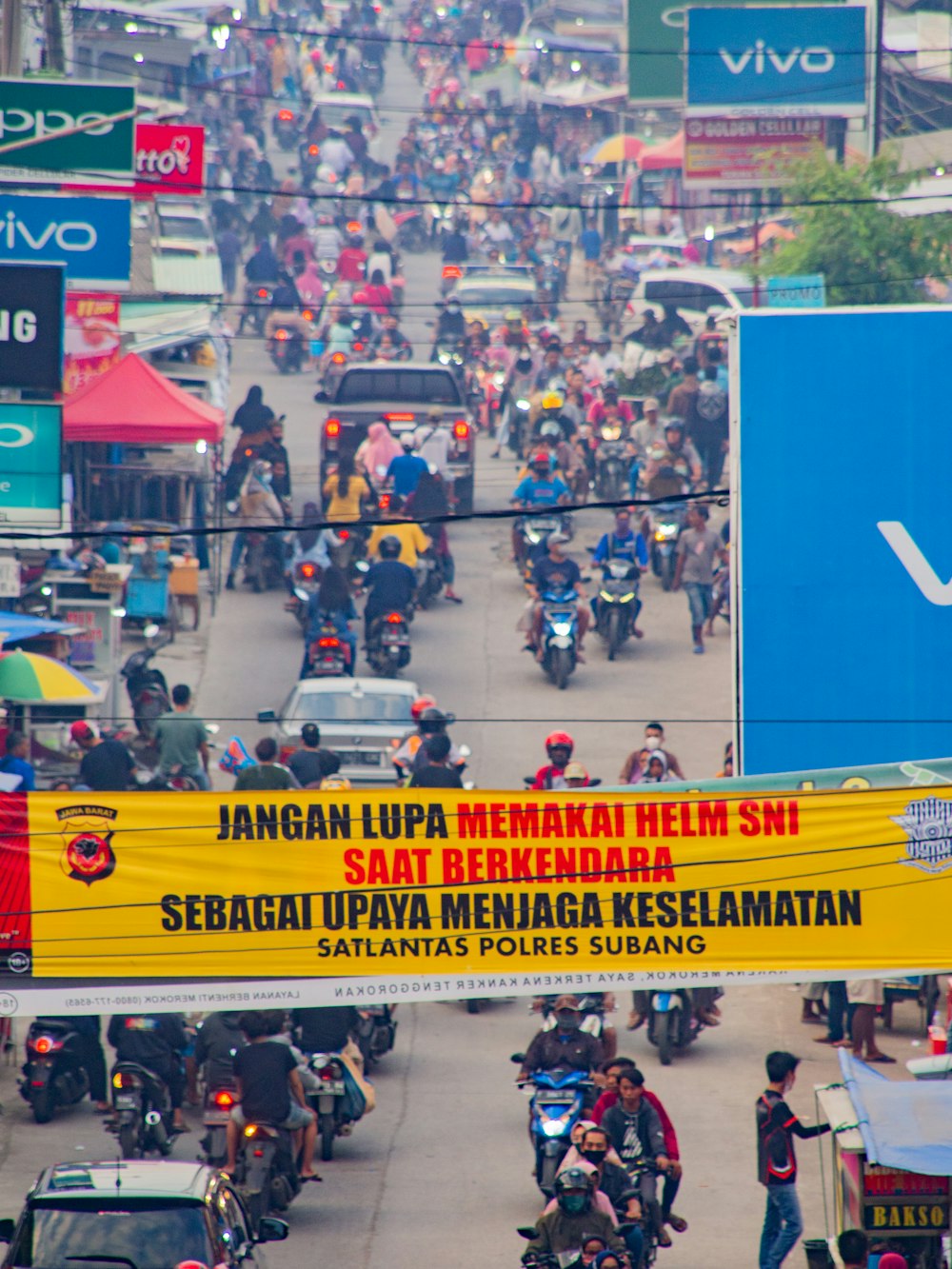 people walking on street during daytime