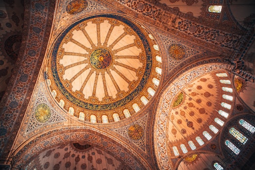 brown and beige floral ceiling