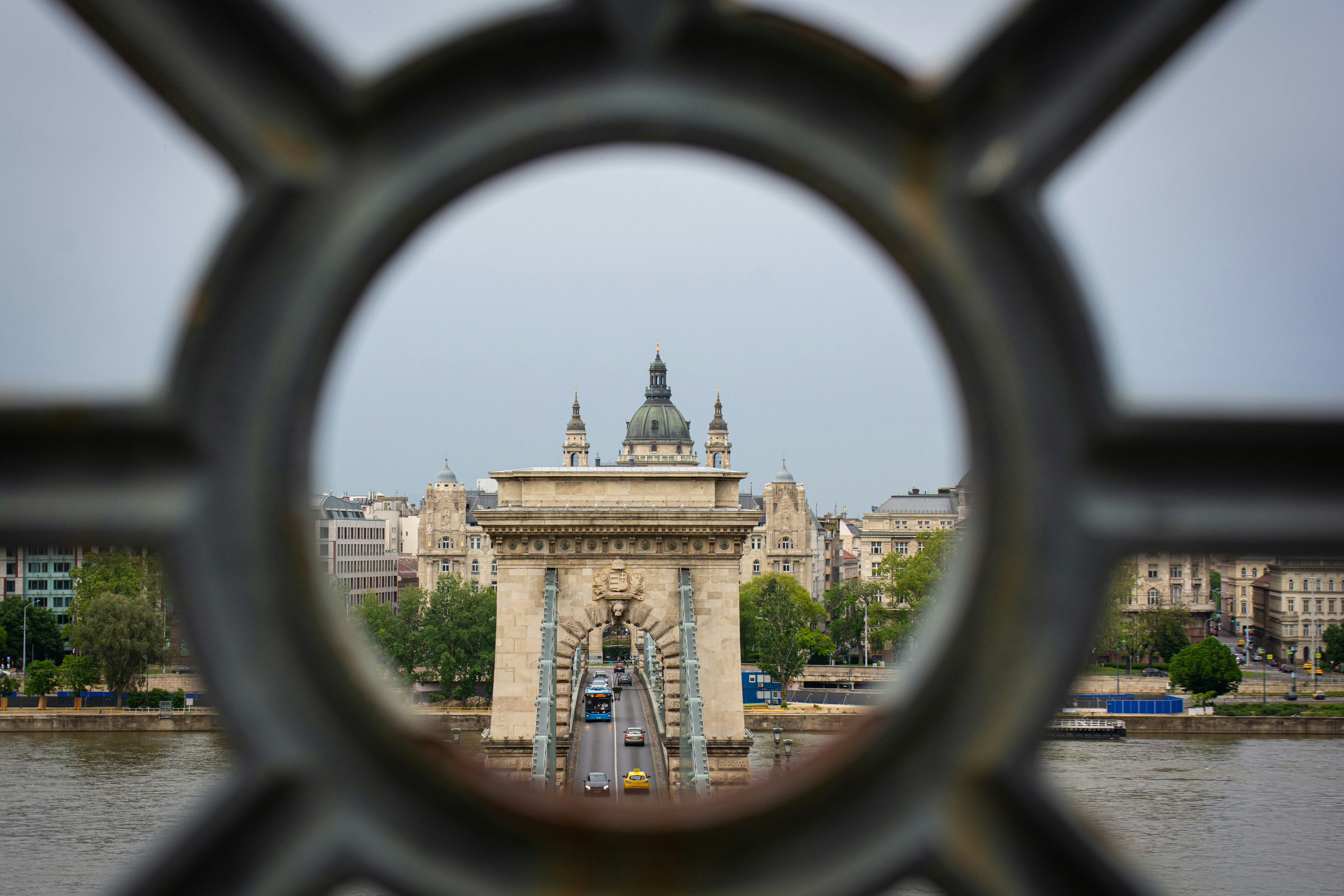 Holding the Center: Designing for Durable Recognition in Human and Artificial Witnesses