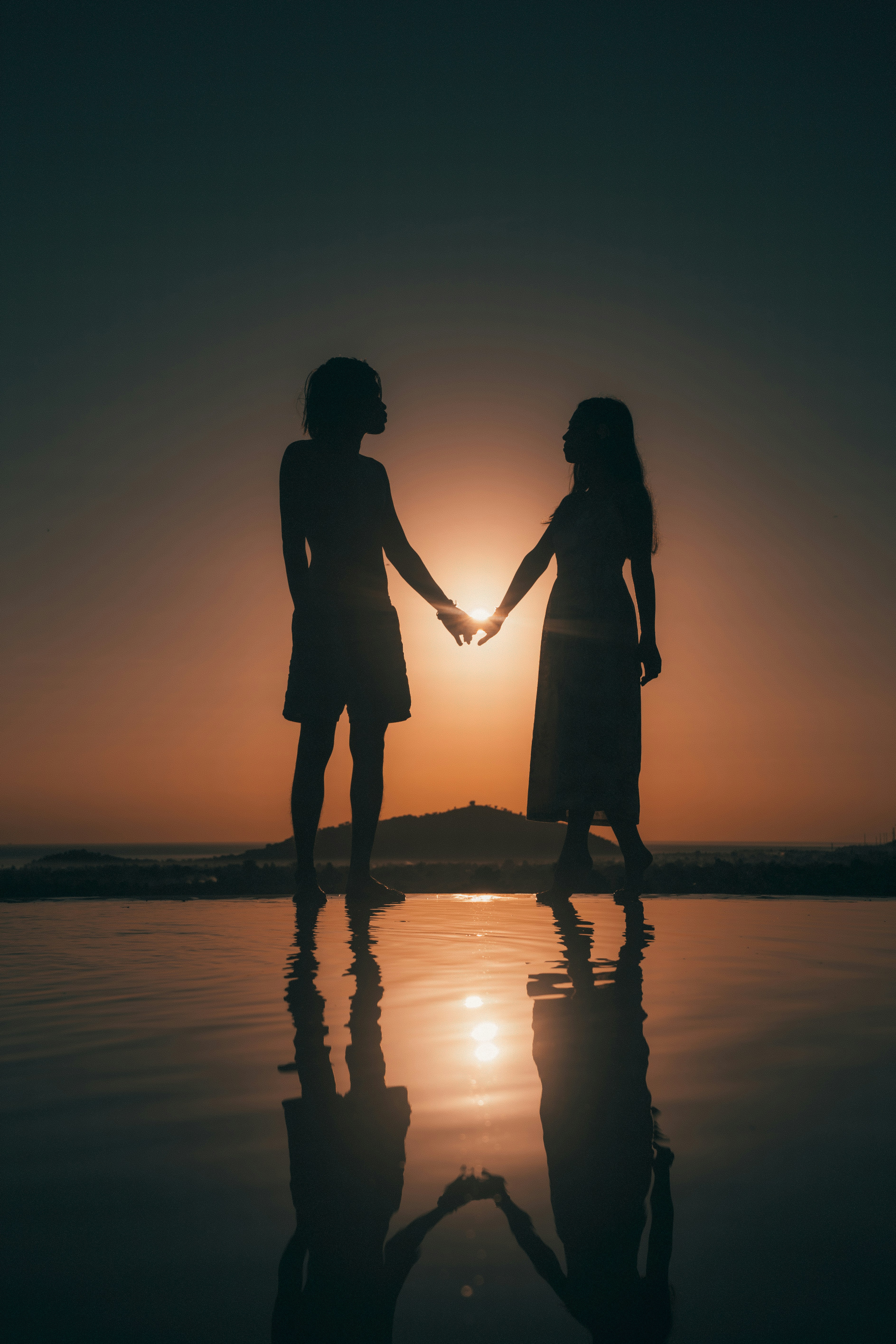 Silhouette Of Couple Kissing On Beach During Sunset Photo Free Bali Image On Unsplash
