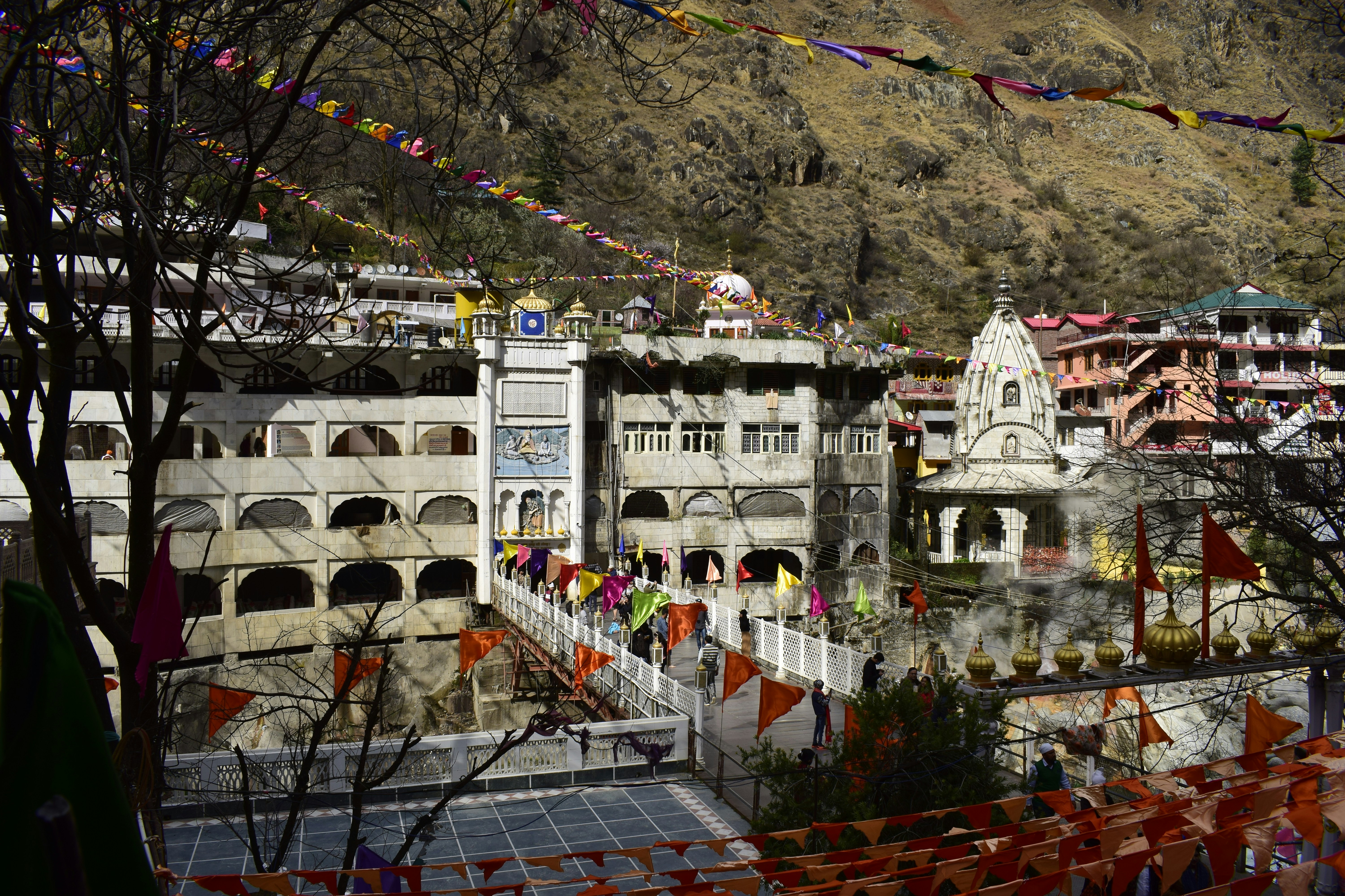 Delhi to Kasol taxi road trip