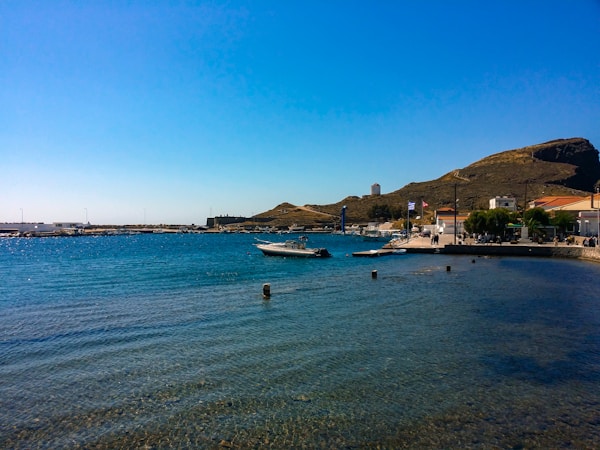 Optimal Seasons and Weather for Visiting Psara: A Guide