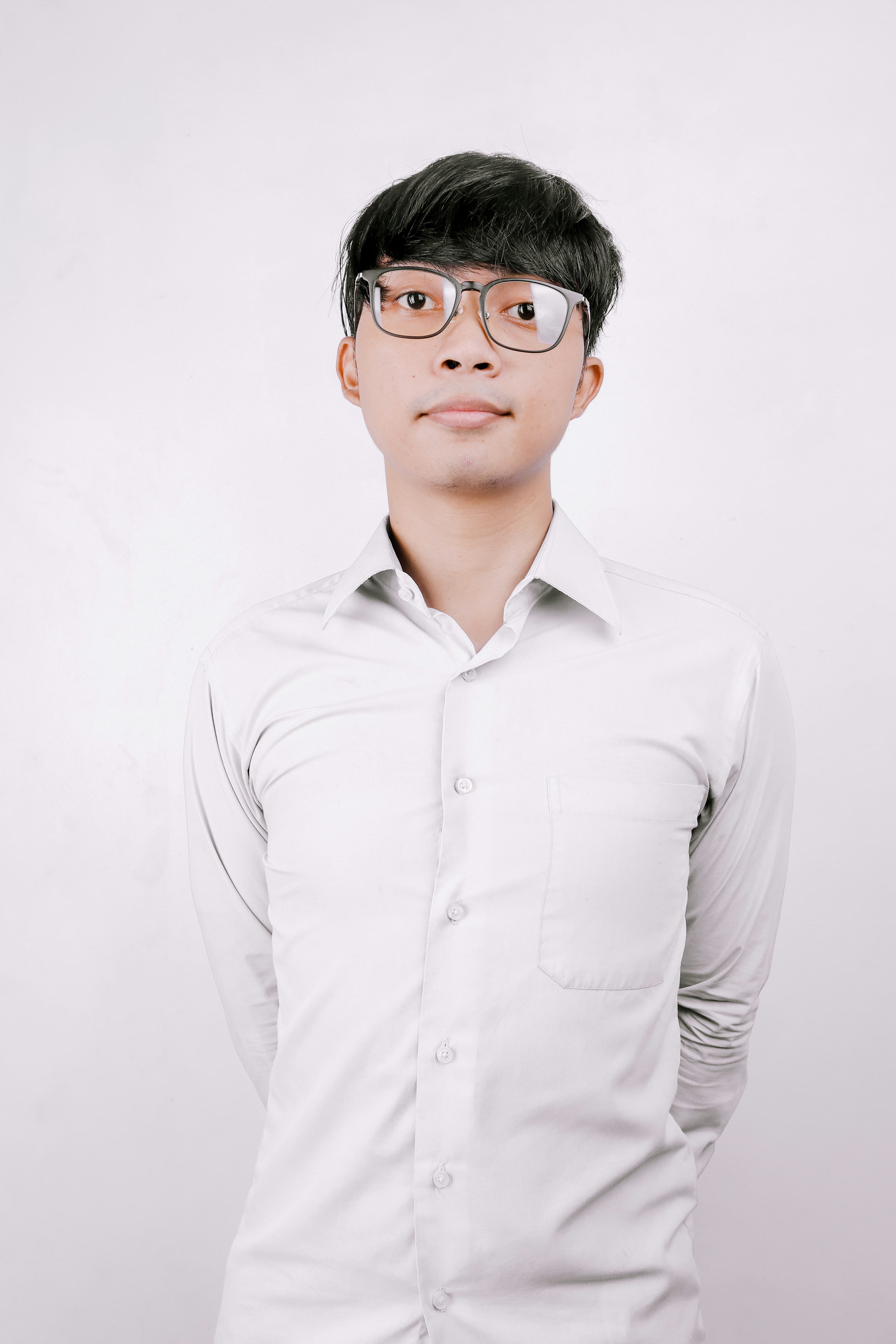 ASIAN POSE MEN EXPRESION RESORCE FREE ASSET WORK FORMAL