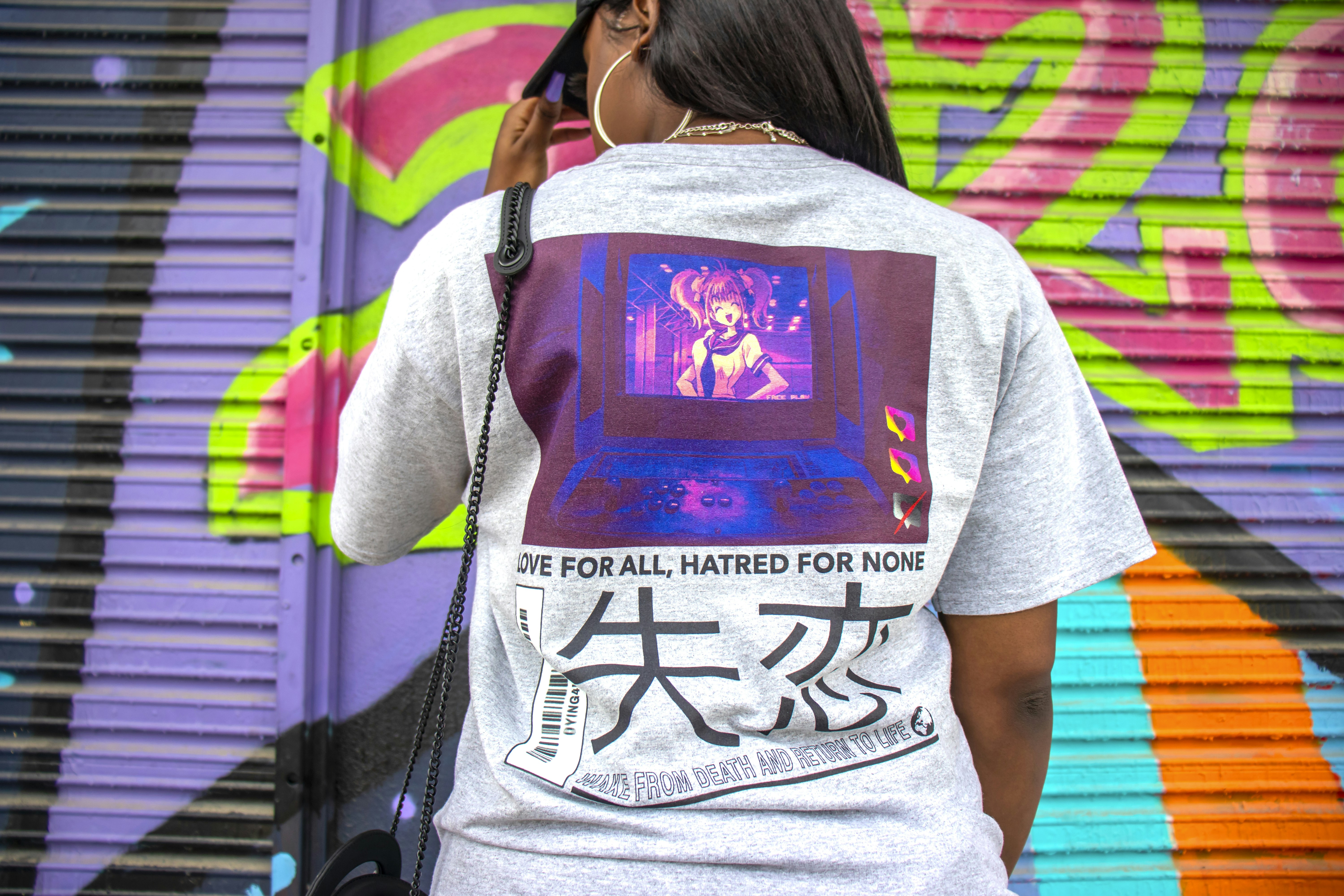 Grunge fashion and distressed denim &ndash; the perfect pairing that symbolizes youth rebellion and individuality.