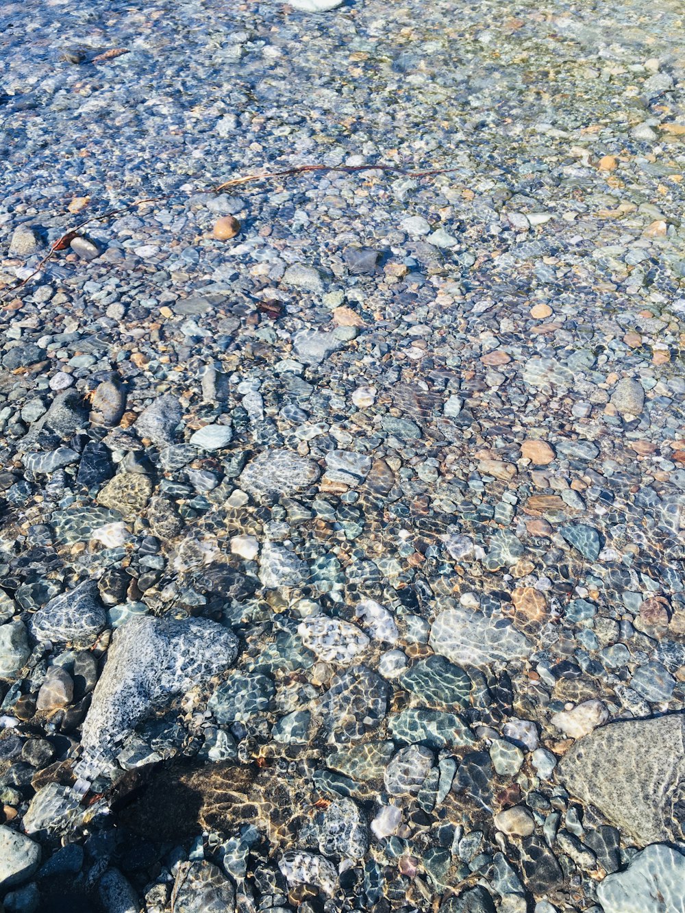 gray and brown stone fragments