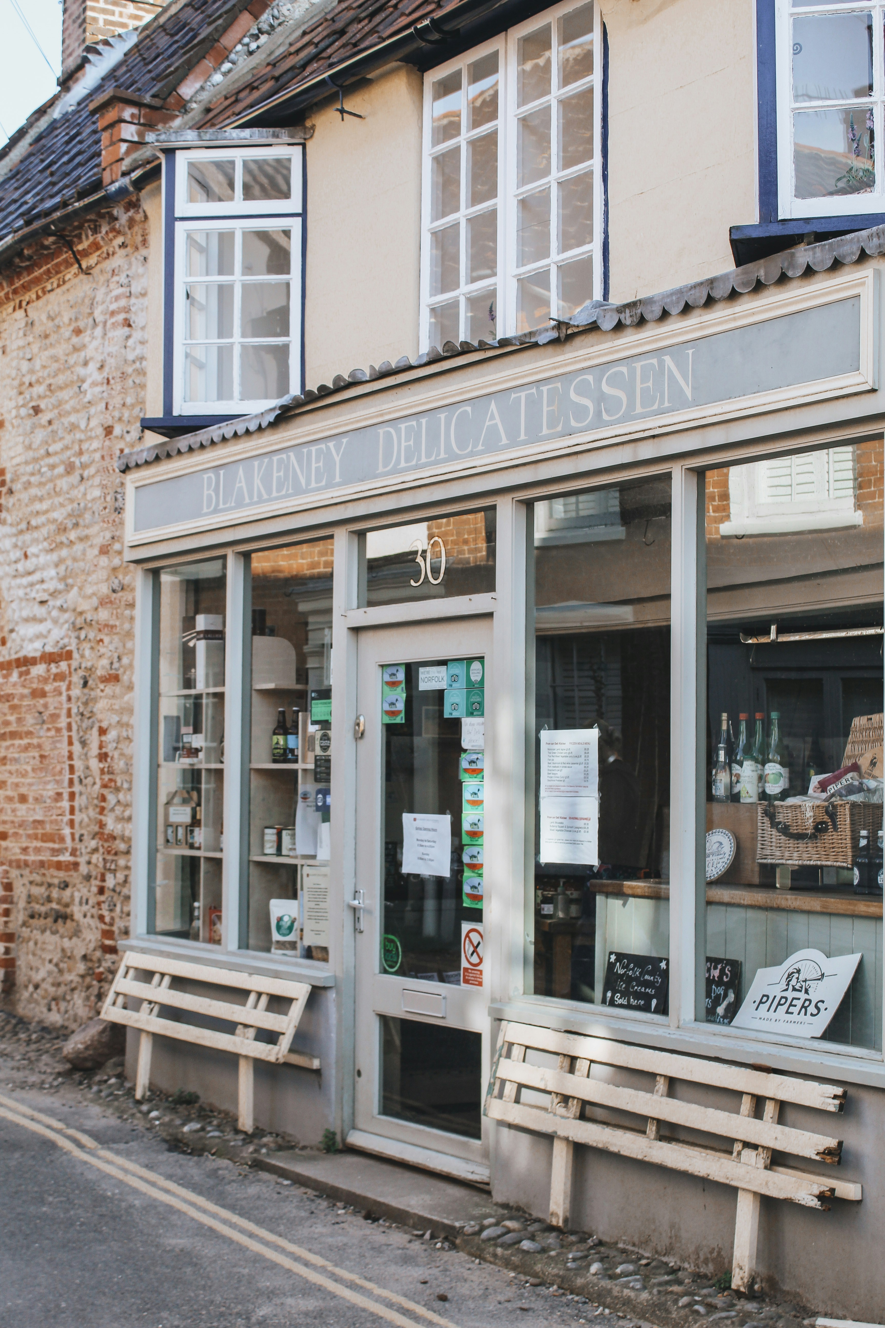 Photo by chloefrostsmith