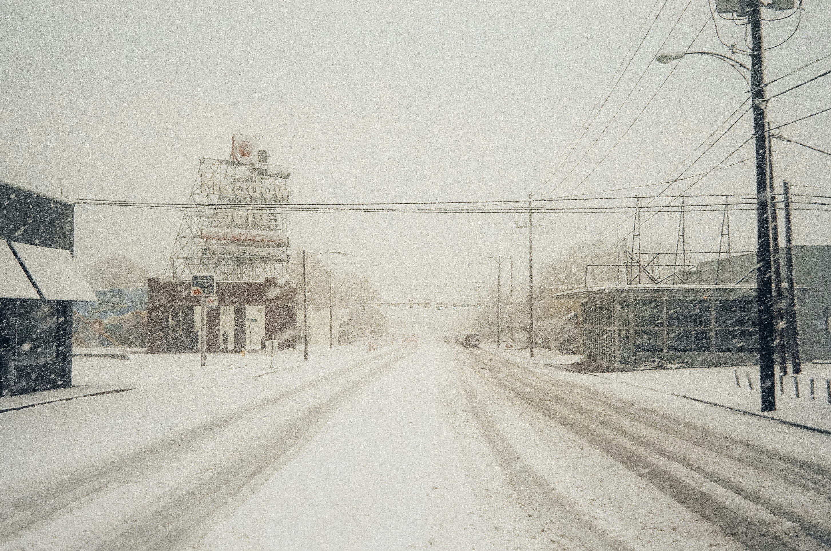 Photo by lowmurmer