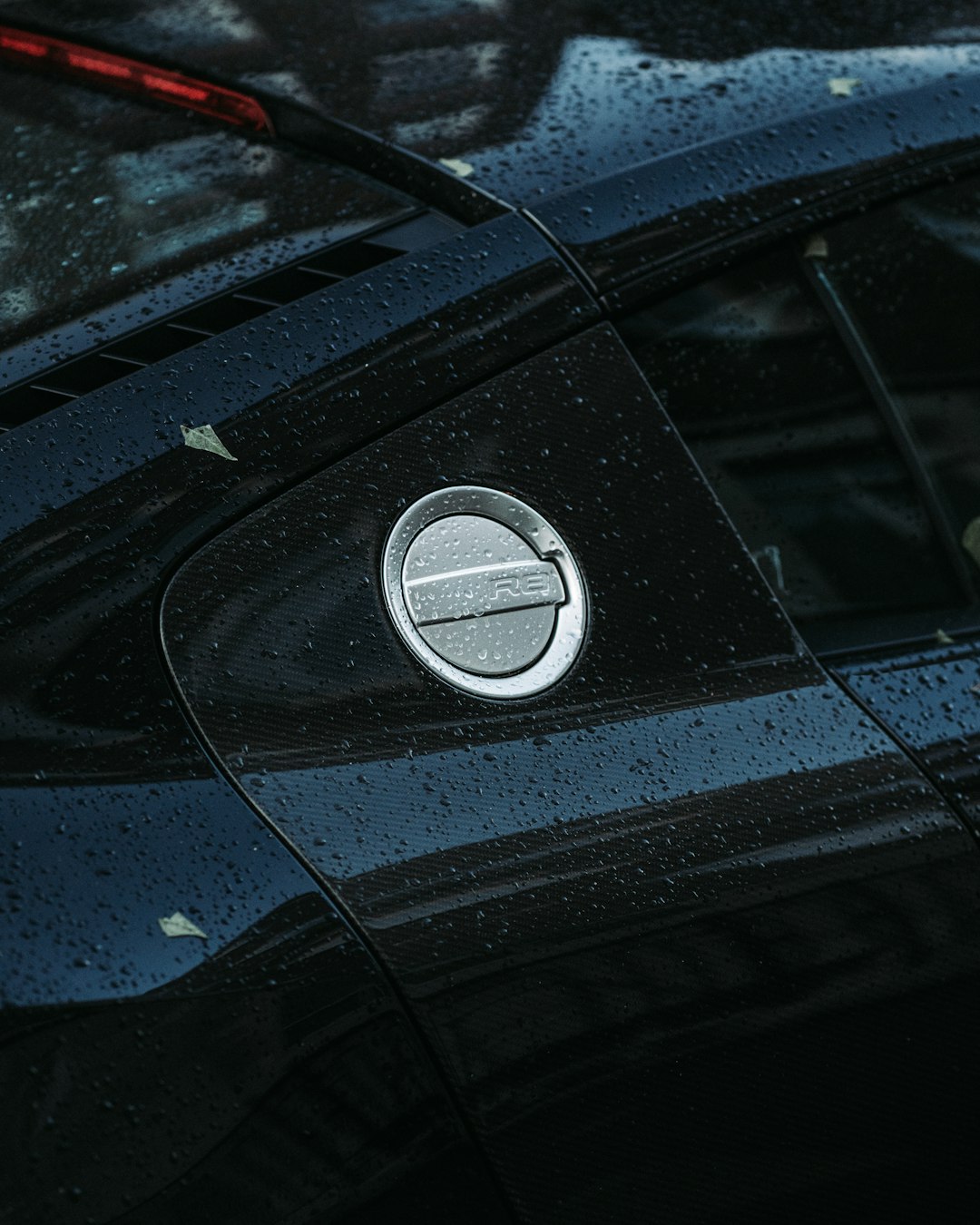 black and silver car steering wheel