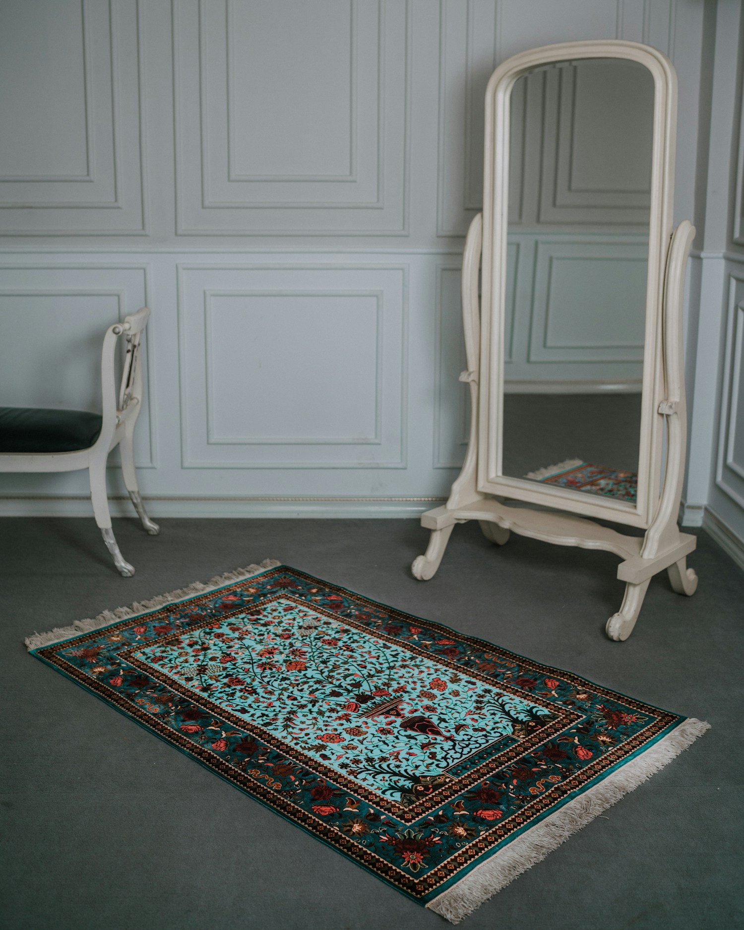 Modern Grey Carpet